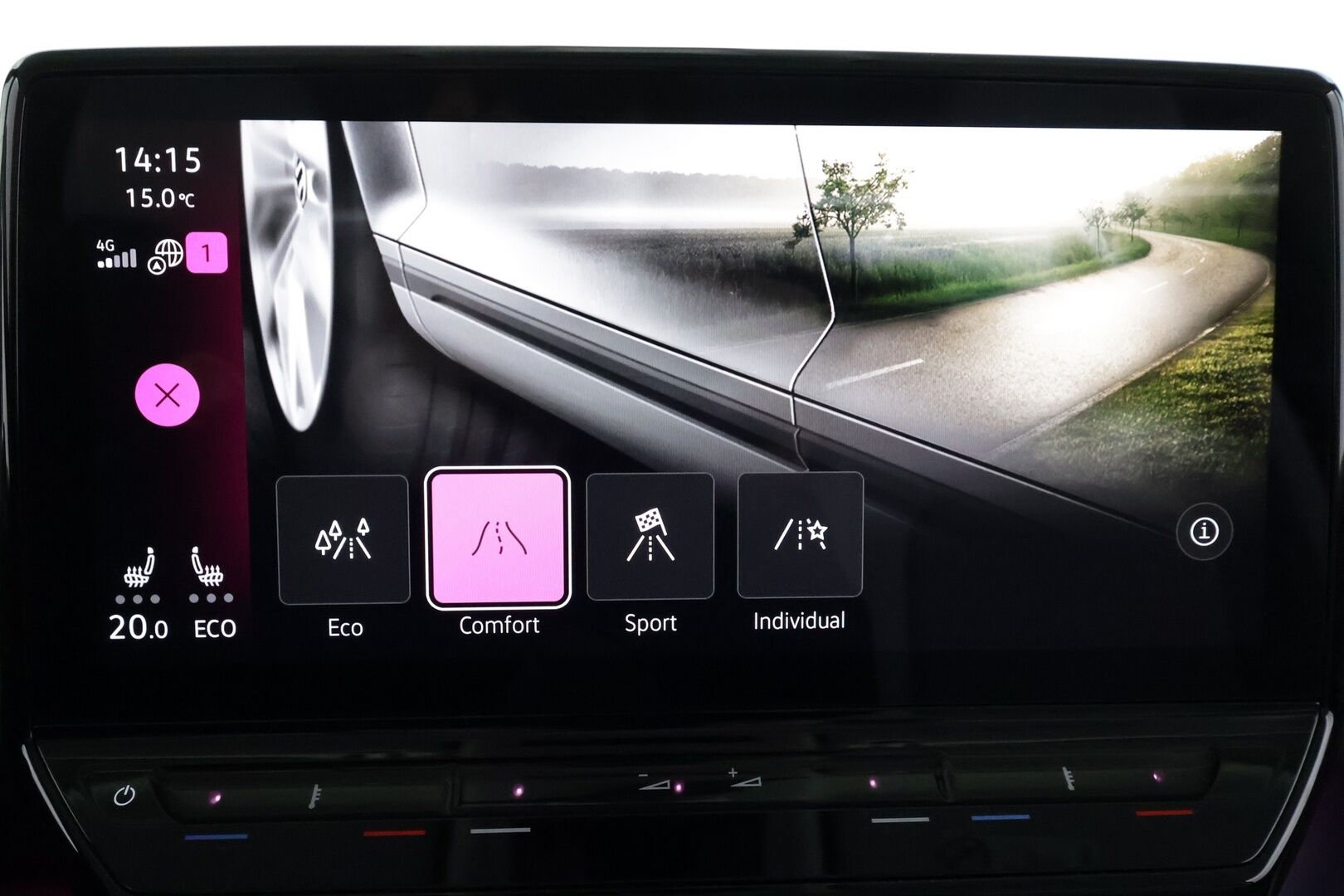 VOLKSWAGEN ID. BUZZ 2024 82kWh 150kW - | Koukku | ACC | Matrix-LED | 360 | Hierovat Sporttipenkit Muistilla | Navi | Kaistavahti | Keyless | Merkkihuollot |