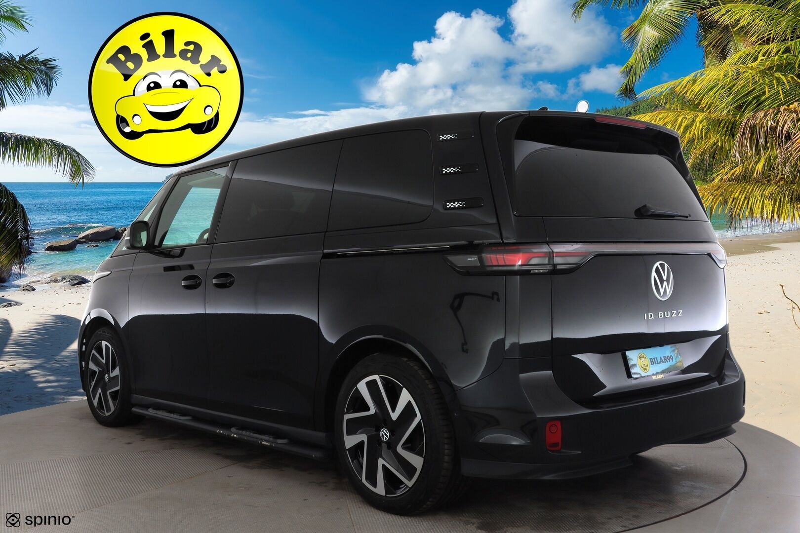 VOLKSWAGEN ID. BUZZ 2024 82kWh 150kW - | Koukku | ACC | Matrix-LED | 360 | Hierovat Sporttipenkit Muistilla | Navi | Kaistavahti | Keyless | Merkkihuollot |