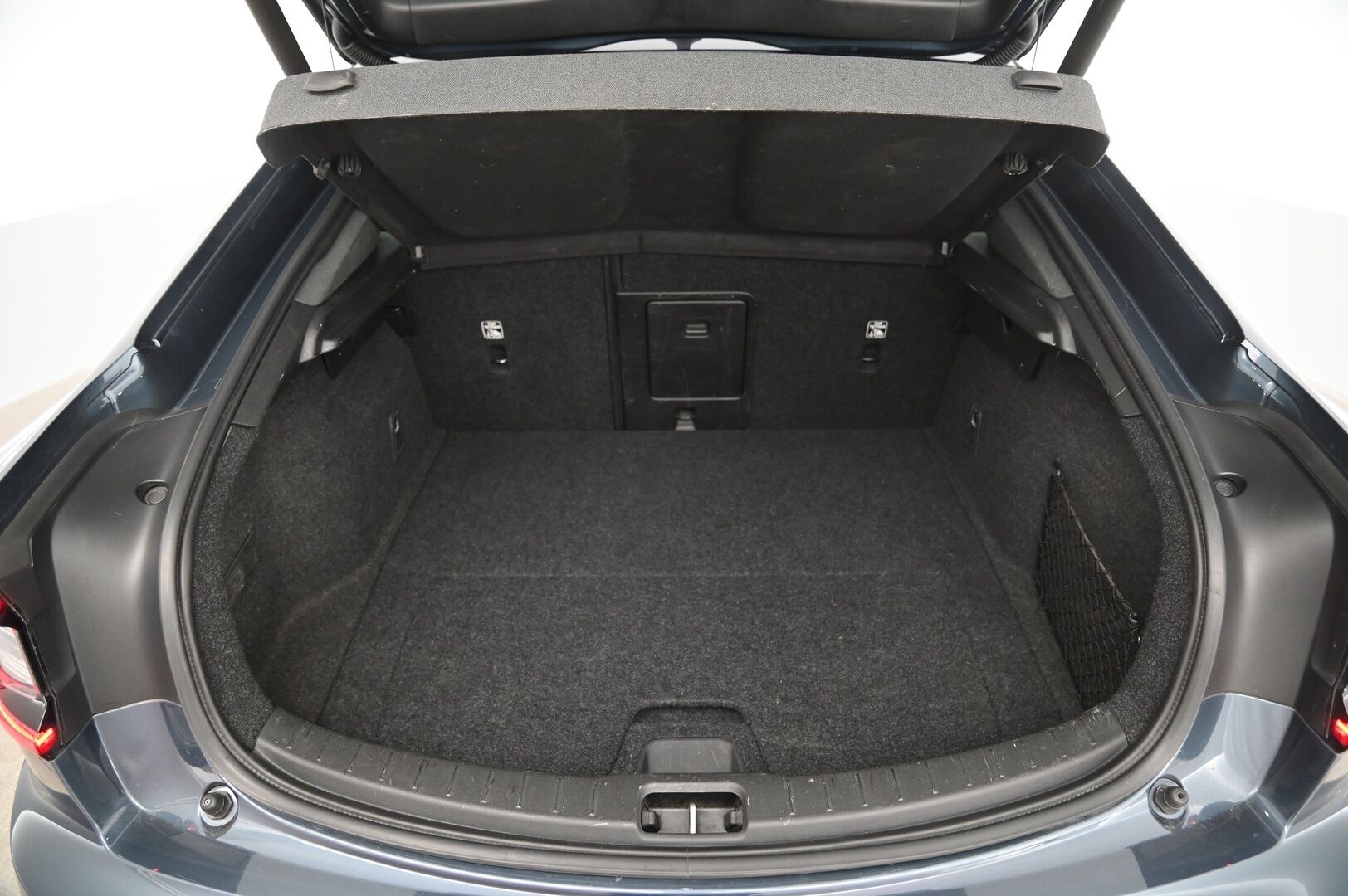POLESTAR 2 2021 Long Range Dual Motor, 300kW, 78kWh - Pilot & Plus / Harman/Kardon / 360° / Lasikatto / Pixel led