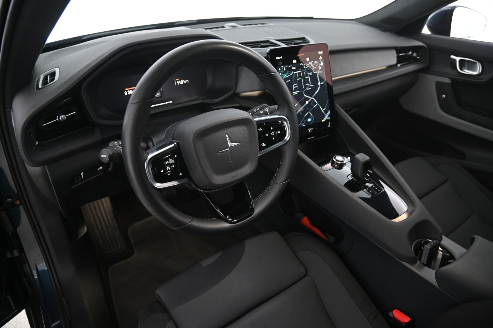 POLESTAR 2 2021 Long Range Dual Motor, 300kW, 78kWh - Pilot & Plus / Harman/Kardon / 360° / Lasikatto / Pixel led