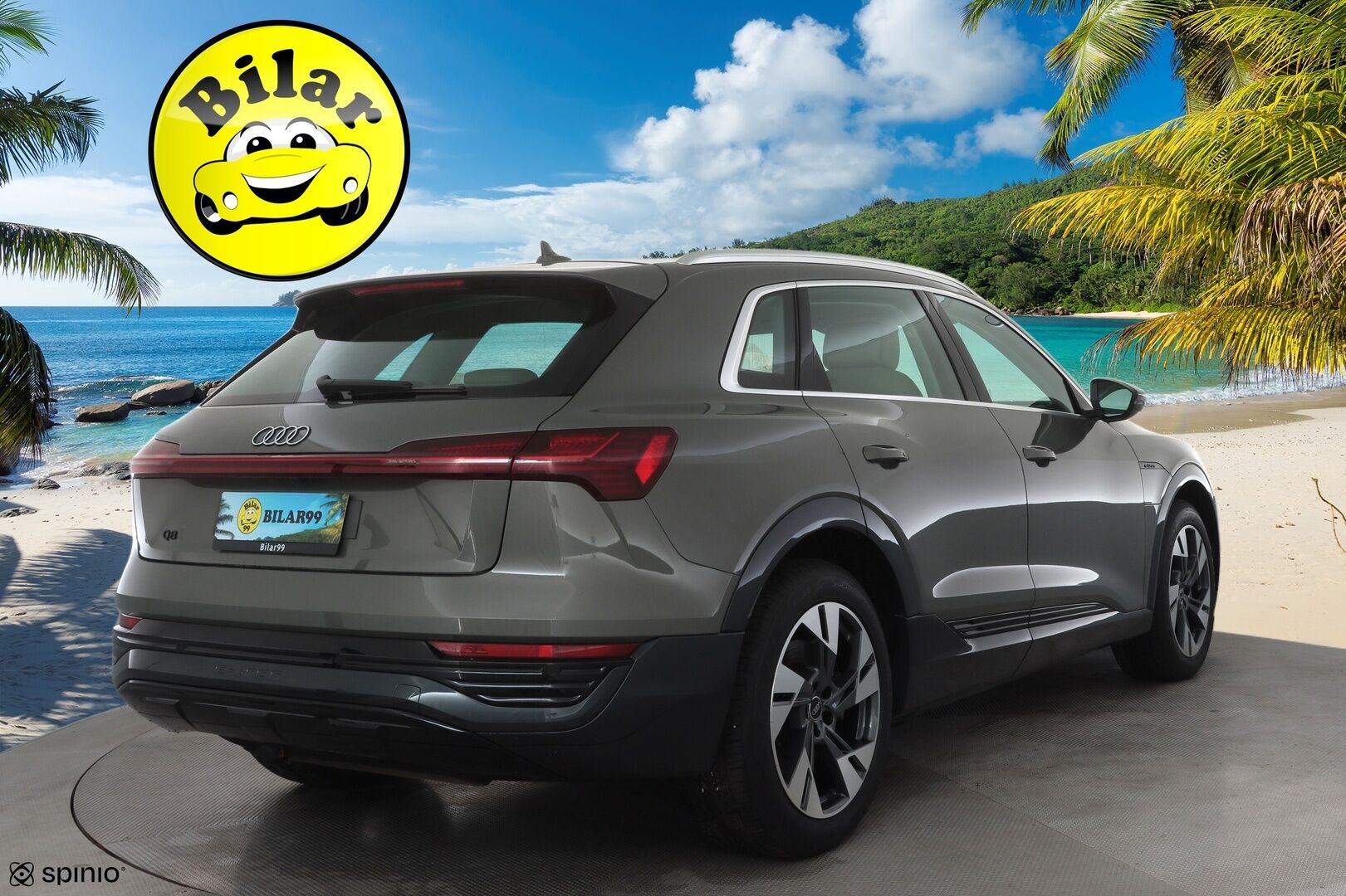 AUDI Q8 E-TRON 2024 55 - | ACC | Lisälämmitin | Koukku | Ilma-alusta | Matrix LED | Muistipenkki | P.Kamera | Nahat | Apple&Android | Merkkihuollettu |