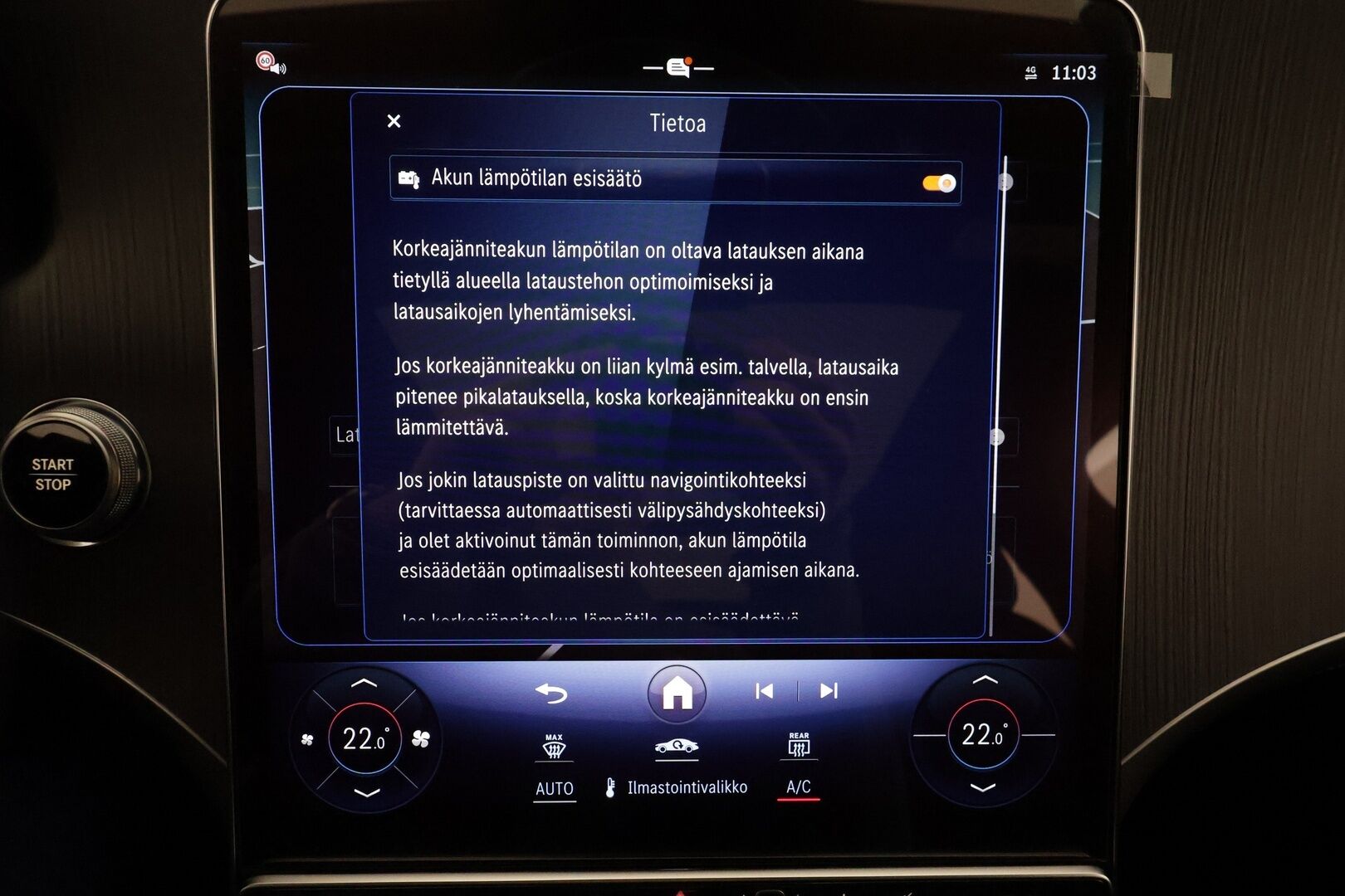 MERCEDES-BENZ EQE SUV 2023 350 4Matic * Distronic+ / Digital Light / 360° / Burmester / Muistipenkit / Panorama / Navi / KeylessGo / Koukku / ILP * - Kahdet renkaat aluvanteilla 