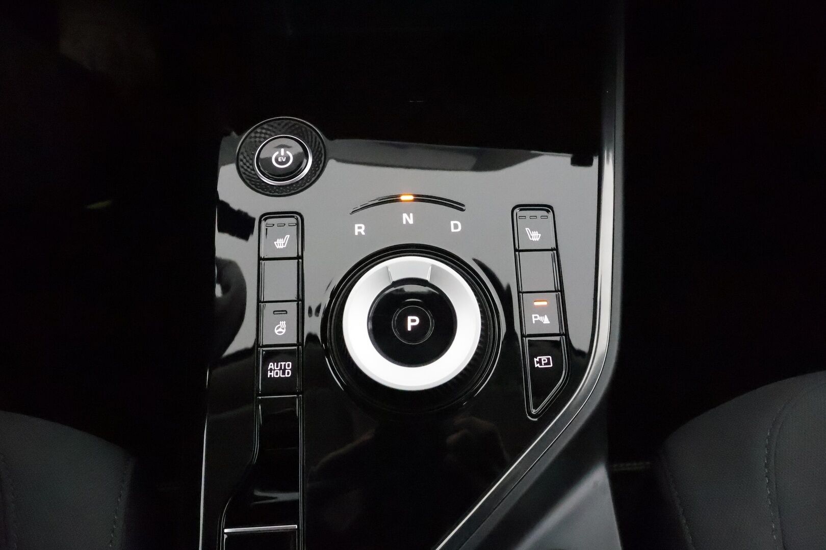 KIA NIRO 2022 Electric Business Premium 64,8 kWh 204 hv - Lämpöpumppu / Adapt.Vakkari / Peruutuskamera / Digimittari / Merkkihuollot / Apple&Android / Adapt.LED / Akku kuntotarkistettu!