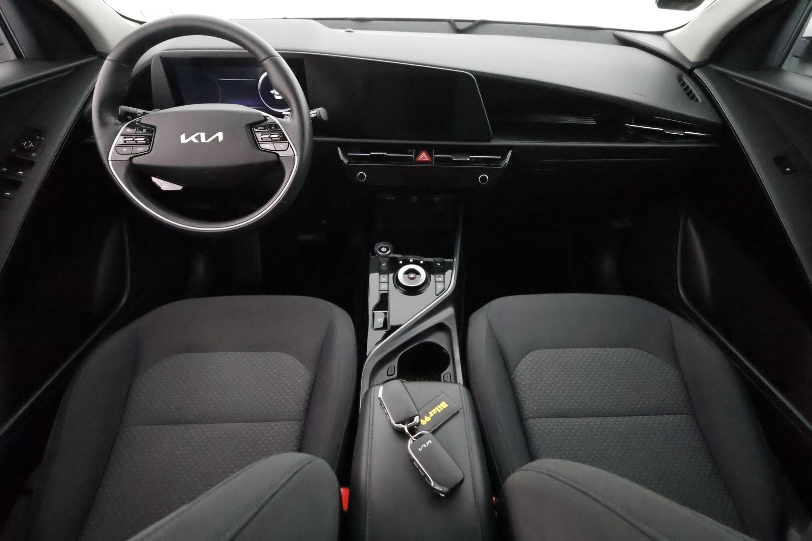 KIA NIRO 2022 Electric Business Premium 64,8 kWh 204 hv - Lämpöpumppu / Adapt.Vakkari / Peruutuskamera / Digimittari / Merkkihuollot / Apple&Android / Adapt.LED / Akku kuntotarkistettu!