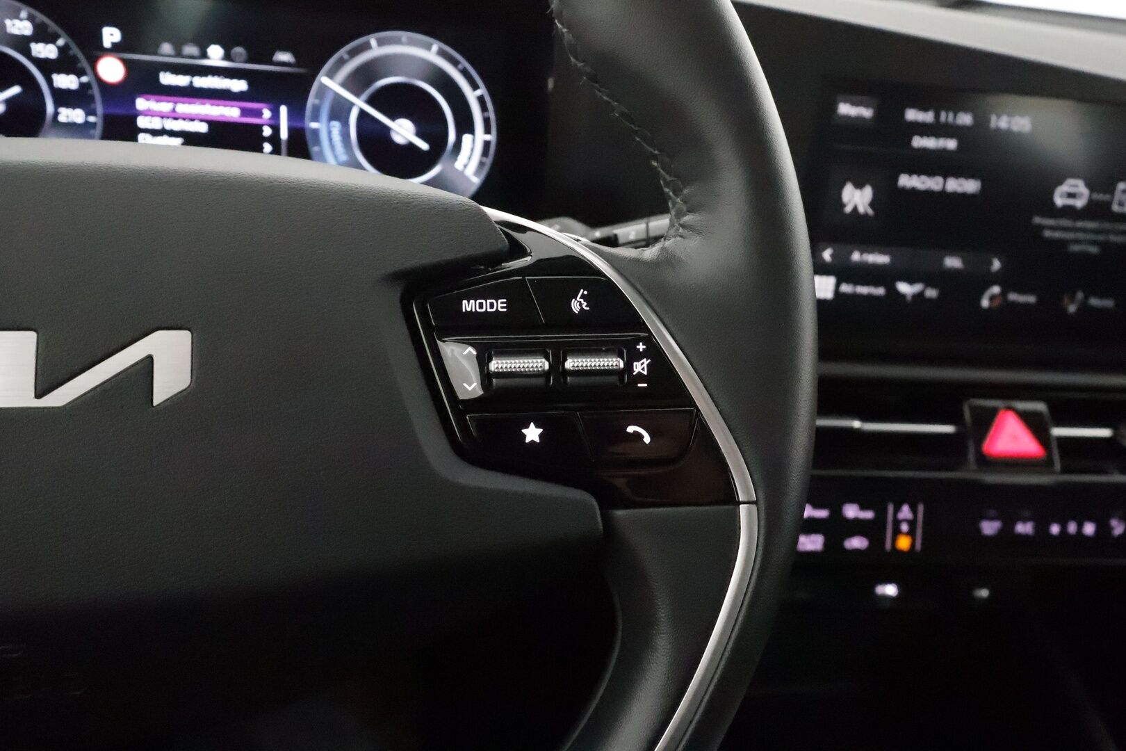 KIA NIRO 2022 Electric Business Premium 64,8 kWh 204 hv - Lämpöpumppu / Adapt.Vakkari / Peruutuskamera / Digimittari / Merkkihuollot / Apple&Android / Adapt.LED / Akku kuntotarkistettu!