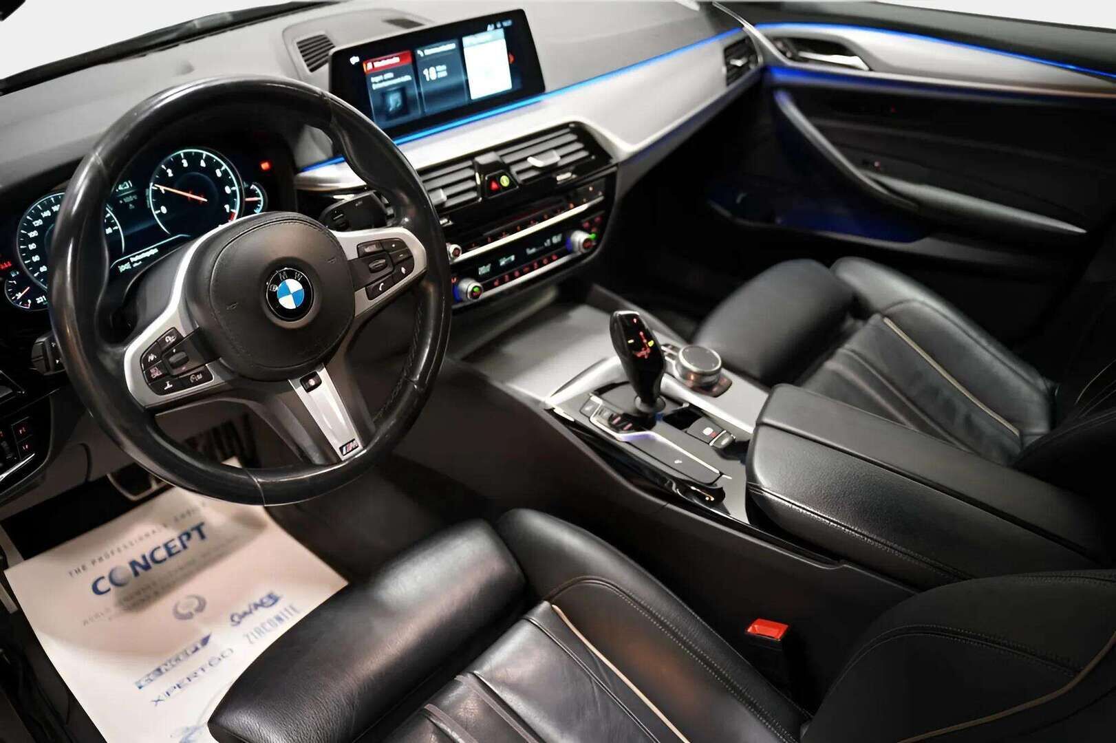 BMW 530 2018 G30 530i xDrive M-sport - | ACC | Koukku | Webasto | Comfort Penkit Muistilla | P.kamera | sporttinahat | Adapt.LED | Merkkihuollettu | Kahdet Renkaat |