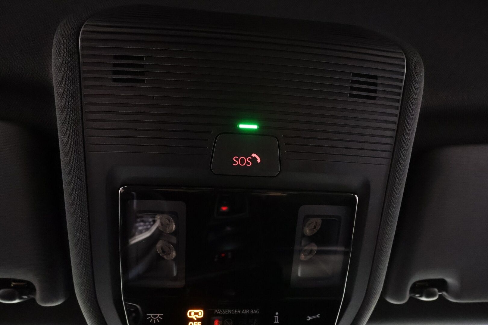 VOLKSWAGEN GOLF 2023 GTE 1.4 TSI Hybrid 180 DSG *ACC / Koukku / Webasto / Matrix-LED / Tuuletetut Nahat / Muistipenkki / Apple&Android * - Merkkihuollettu / Kahdet renkaat