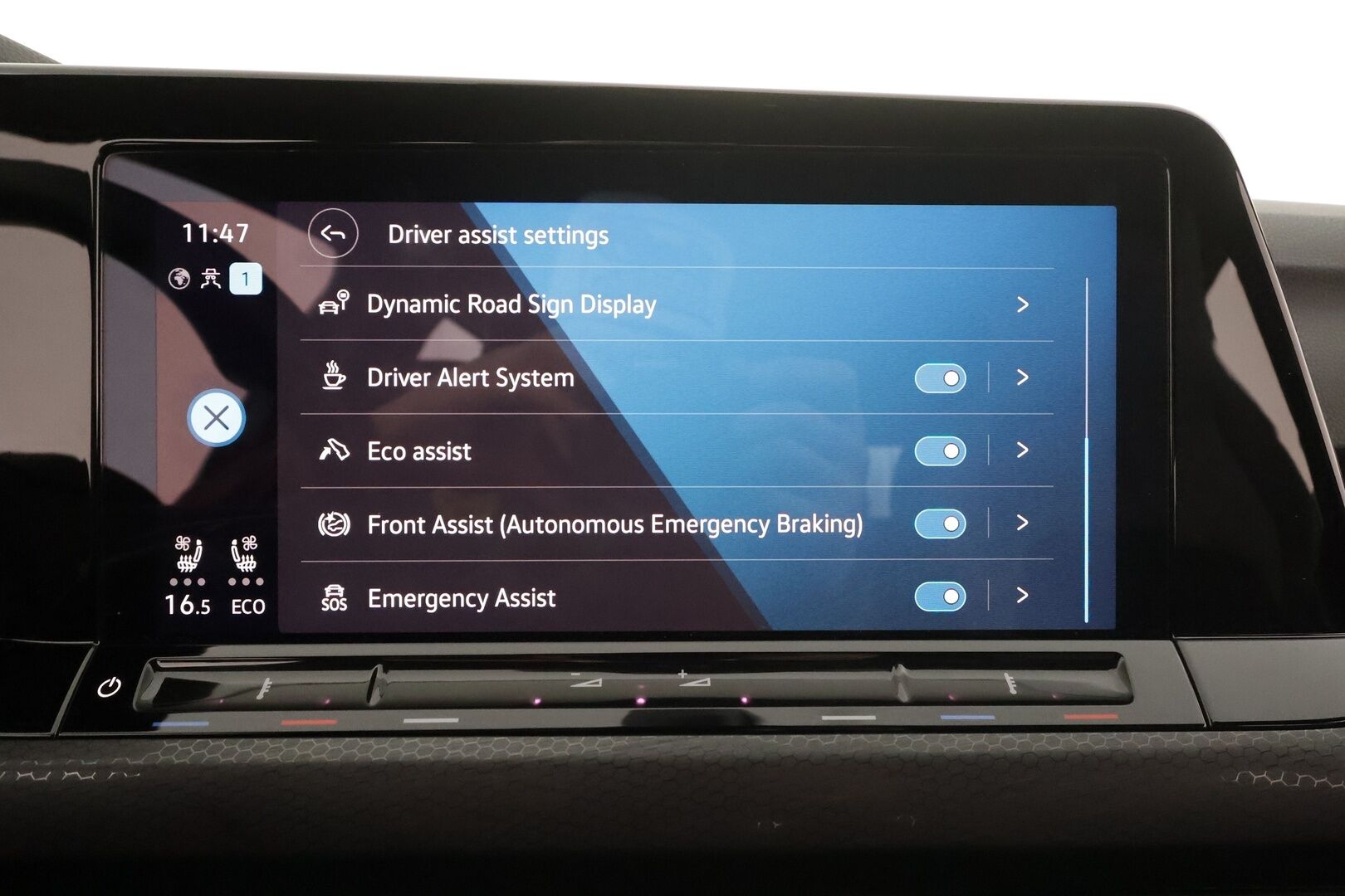 VOLKSWAGEN GOLF 2023 GTE 1.4 TSI Hybrid 180 DSG *ACC / Koukku / Webasto / Matrix-LED / Tuuletetut Nahat / Muistipenkki / Apple&Android * - Merkkihuollettu / Kahdet renkaat