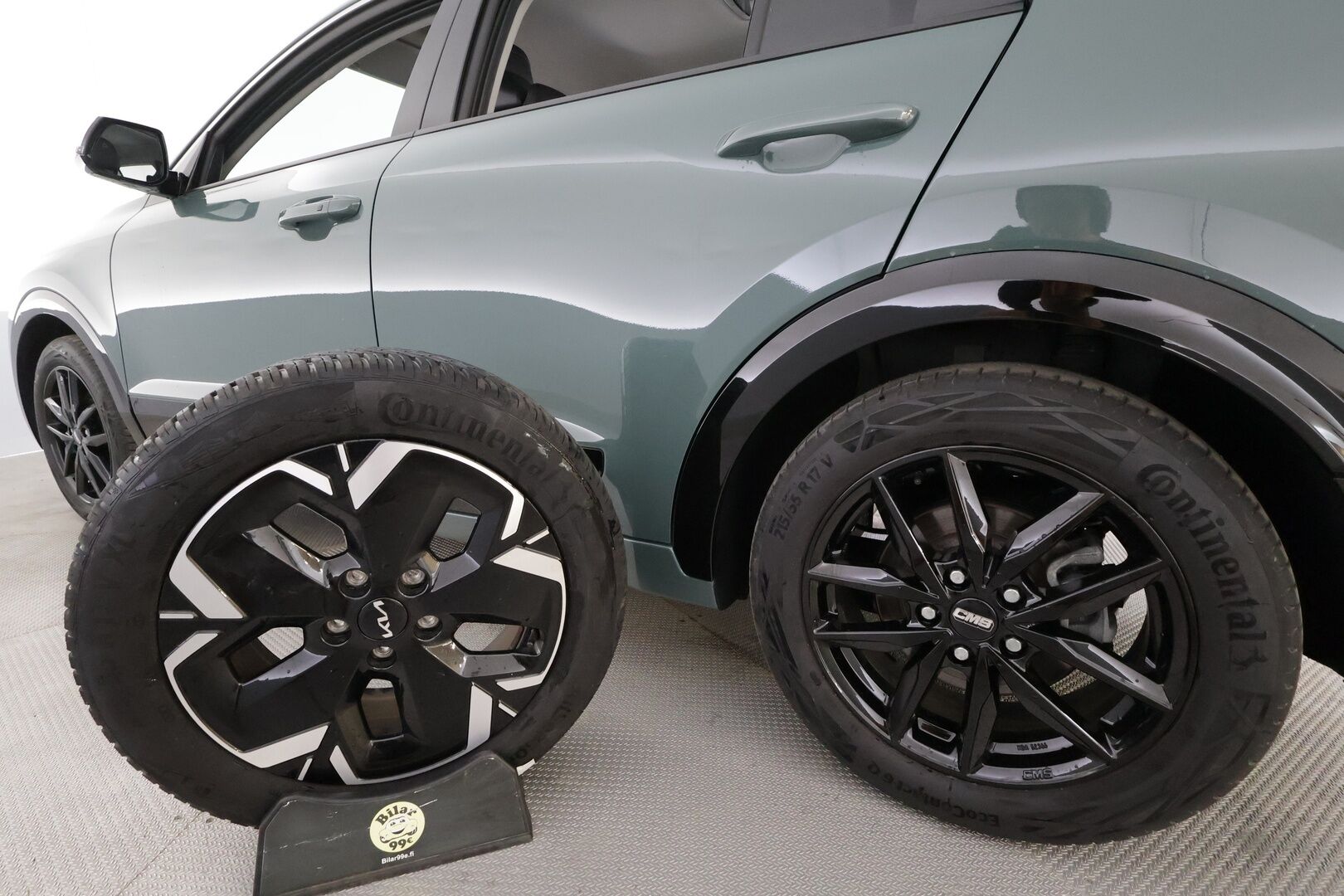 Kia Niro 2023 EX 64,8 kWh 204 hv - | ACC | ILP | Koukku | Puolinahat | Sähköpenkki | LED | HDA | BSM | P.kamera | Keyless | Lämm. ratti | Merkkihuollot | 2x renkaat aluin | 