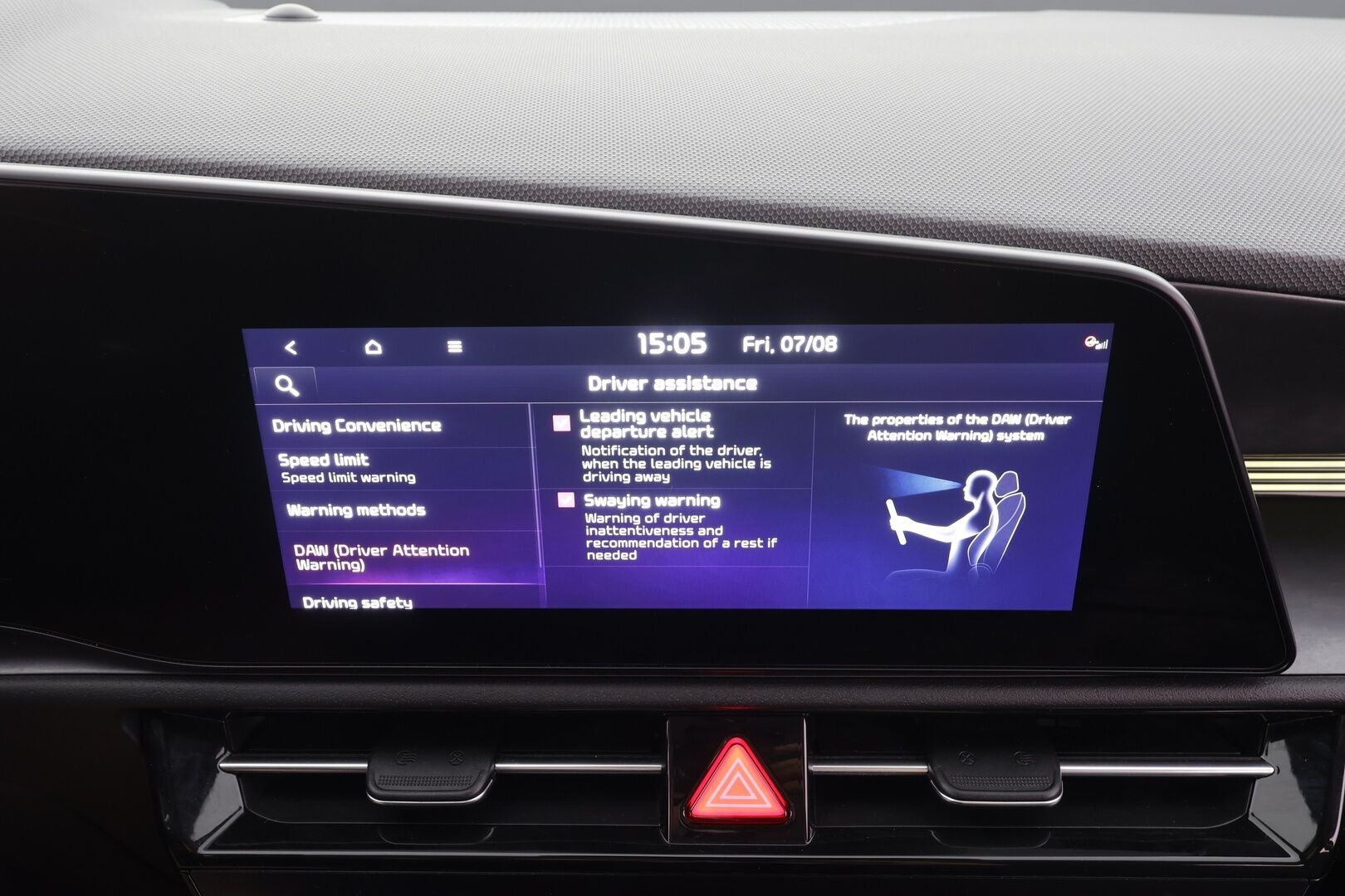 Kia Niro 2023 EX 64,8 kWh 204 hv - | ACC | ILP | Koukku | Puolinahat | Sähköpenkki | LED | HDA | BSM | P.kamera | Keyless | Lämm. ratti | Merkkihuollot | 2x renkaat aluin | 