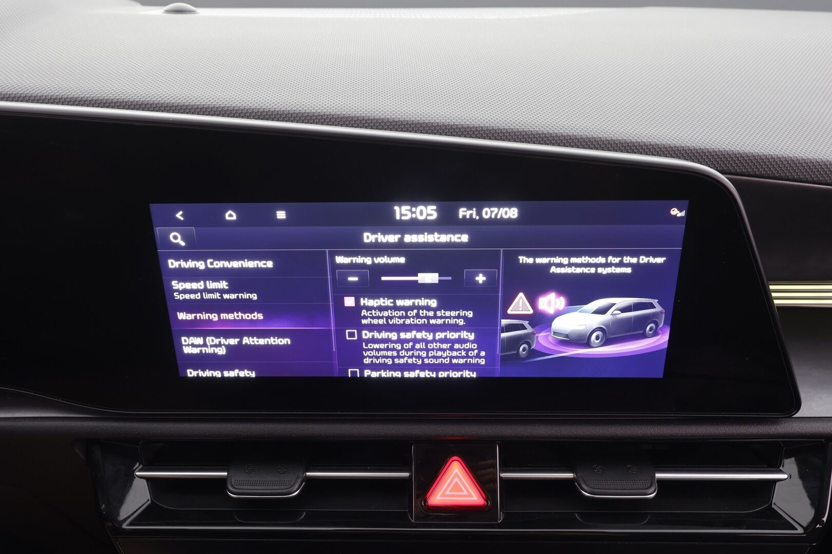 Kia Niro 2023 EX 64,8 kWh 204 hv - | ACC | ILP | Koukku | Puolinahat | Sähköpenkki | LED | HDA | BSM | P.kamera | Keyless | Lämm. ratti | Merkkihuollot | 2x renkaat aluin | 