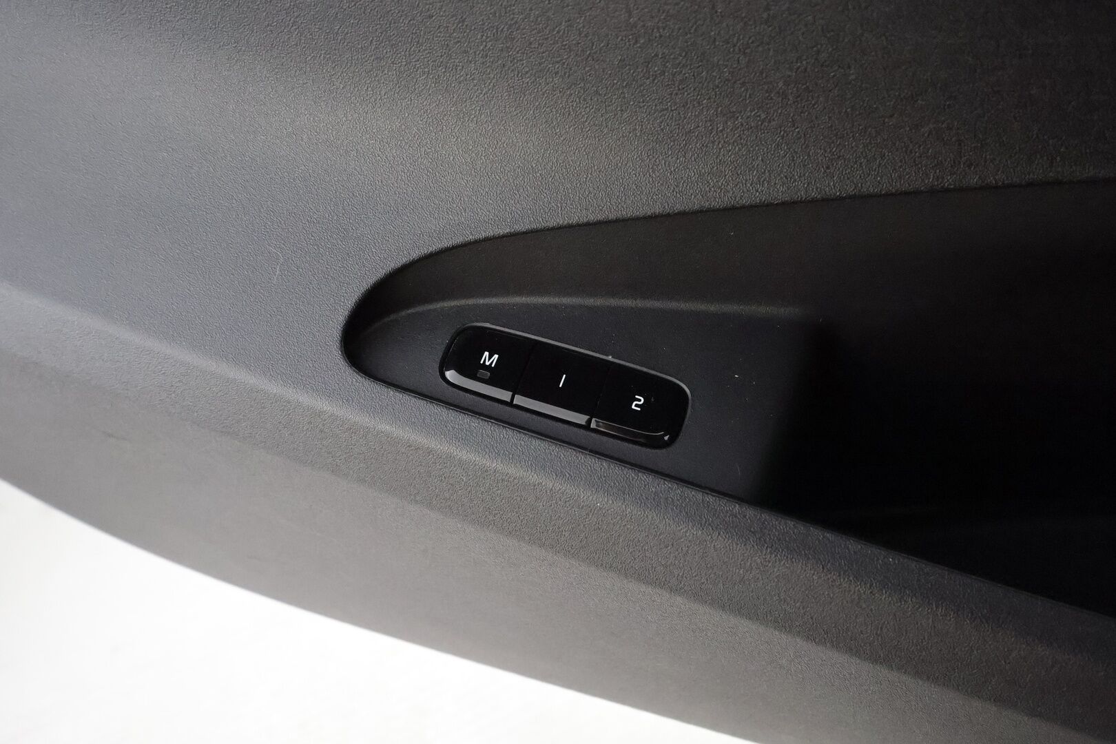 POLESTAR 2 2021 Long Range Dual Motor - | ACC | 360° | Pixel-LED | Harman/Kardon | Lasikatto | Muistipenkki | Sporttipenkit sähköllä | BLIS | Pilot Assist | 2x polestar alut | Merkkihuollettu |