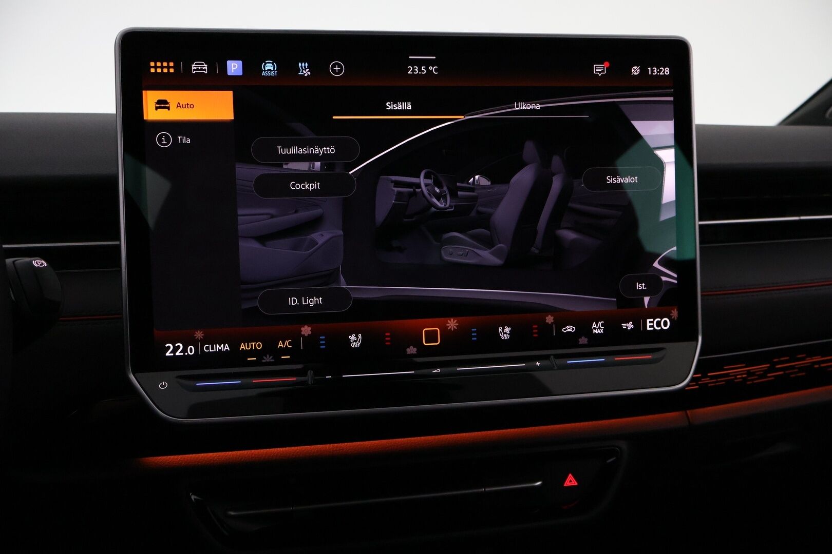 VOLKSWAGEN ID.7 2025 Tourer GTX 4Motion electric 250 kW *ALV* - 2,99 % KORKOTARJOUS TÄHÄN AUTOON - Lämpöpumppu / HUD / Harman&Kardon / Adapt.Vakkari / Vetokoukku / Ilmastoidut & Hierovat Etuistuimet / 360-Kamera / Lasikatto / IQ Matrix Led / Upea!