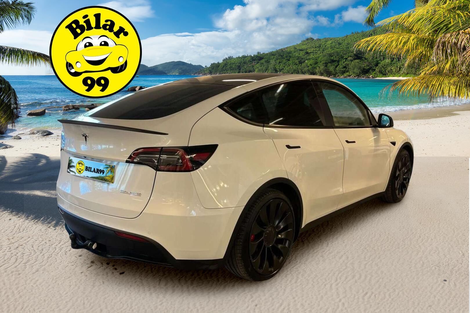 TESLA MODEL Y 2022 Performance ** Vetokoukku / Lämpöpumppu / AMD Ryzen / TULOSSA ** - 3,99 % KORKOTARJOUS TÄHÄN AUTOON - 