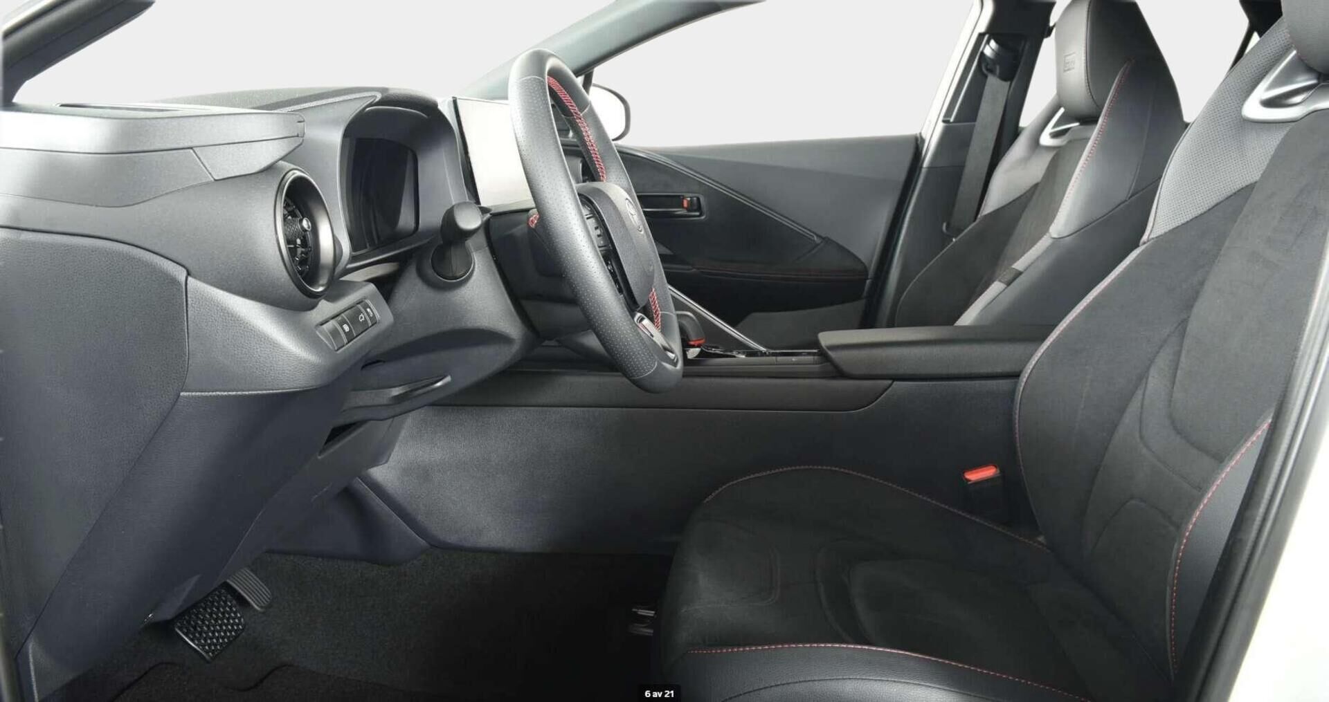 TOYOTA C-HR 2024 2,0 Hybrid AWD-i GR SPORT / ACC / HUD / JBL / Navigointi / Peruutuskamera / Sähköluukku / TULOSSA - 3,99 % KORKOTARJOUS TÄHÄN AUTOON - 
