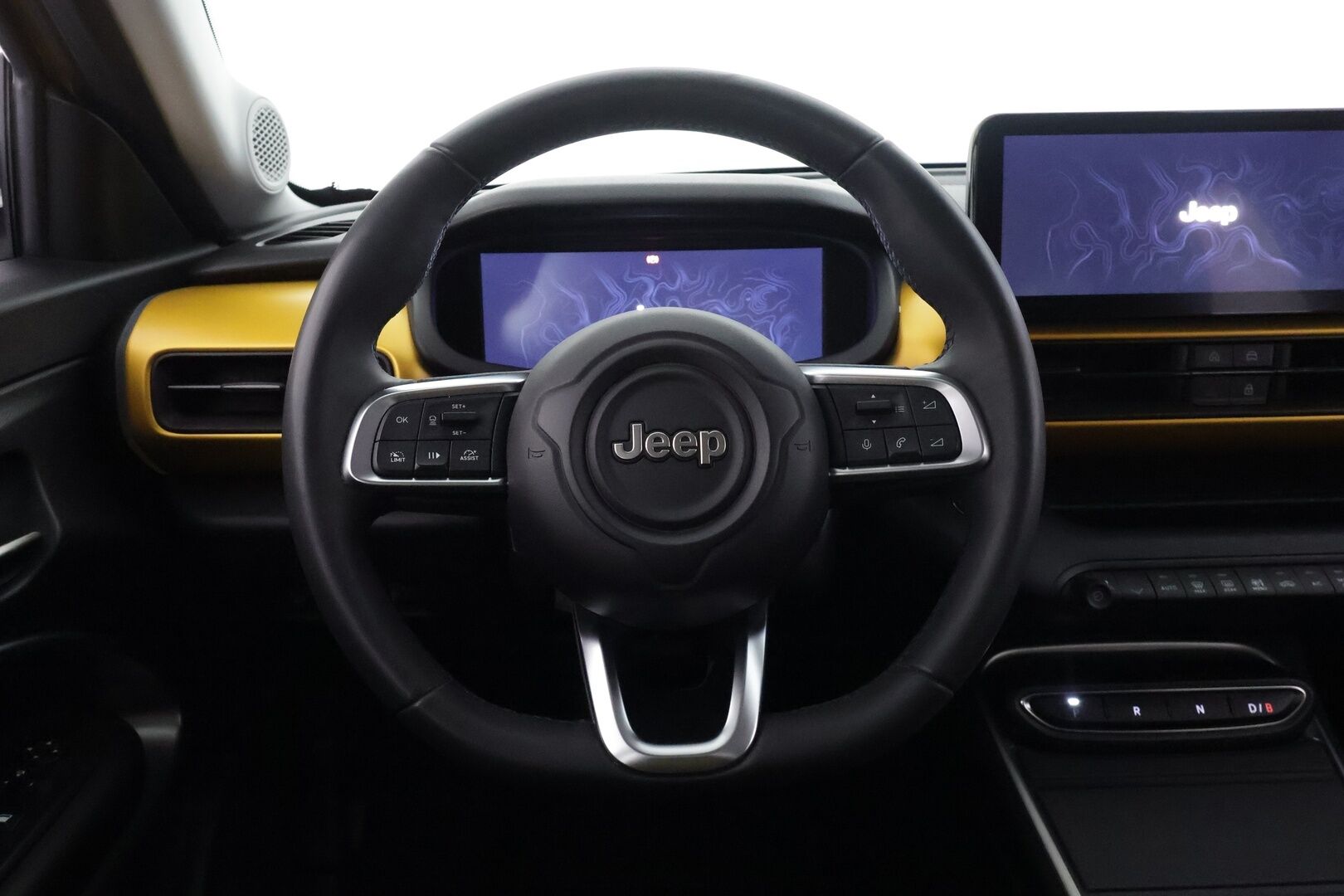 Jeep Avenger 2023 54kWh Automaatti Summit - | ACC | ILP | 11kw lataus | Puolinahat | P.kamera | Lane Assist | BSM | Ambient | Digimittaristo | LED | Apple & Android | Merkkihuollot | 2x renkaat | 