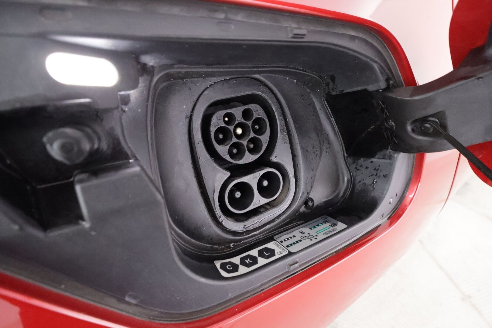 CUPRA Born 2022 150 kW 58 kWh - | ACC | ILP | HUD | Beats | P.Kamera | Ratinlämmitys | Digimittaristo | Keyless | Apple&Android | Kahdet Renkaat |