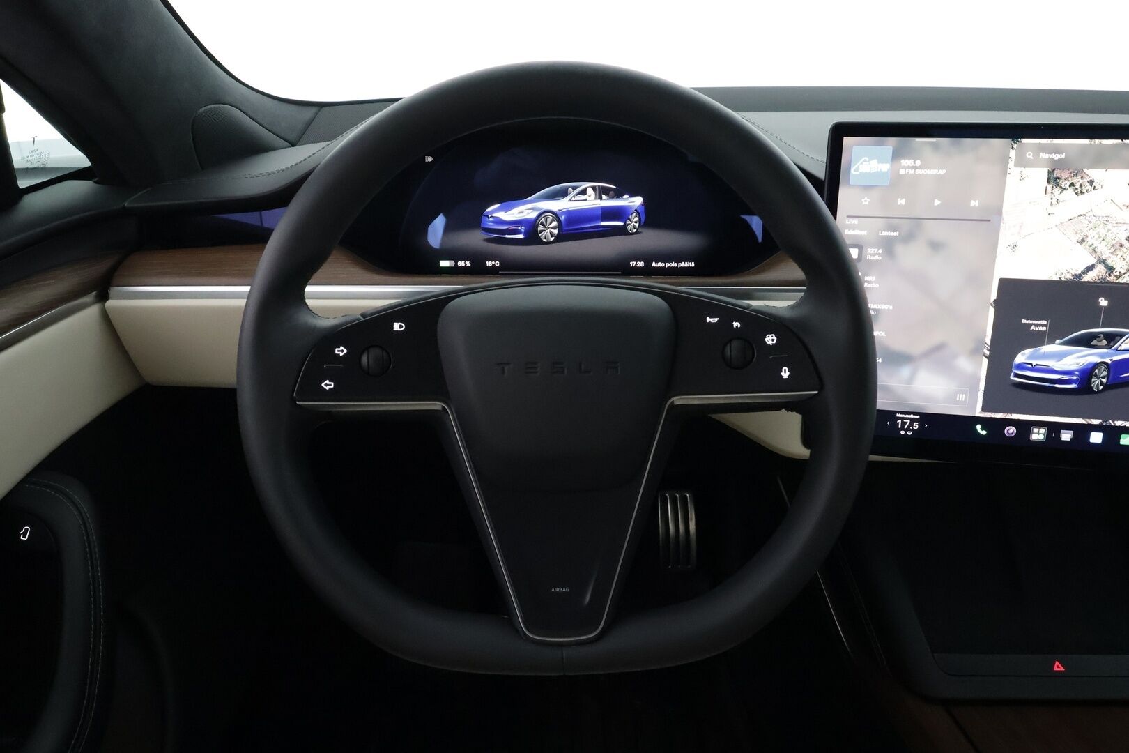 TESLA MODEL S 2023 Long Range - | ILP | Ilma-alusta | ACC | Lasikatto | Matrix-LED | P.kamera | Muistipenkki | Premium Audio | Navi | Kaistavahti | Keyless | 2x Latauskaapelit | Kahdet renkaat |