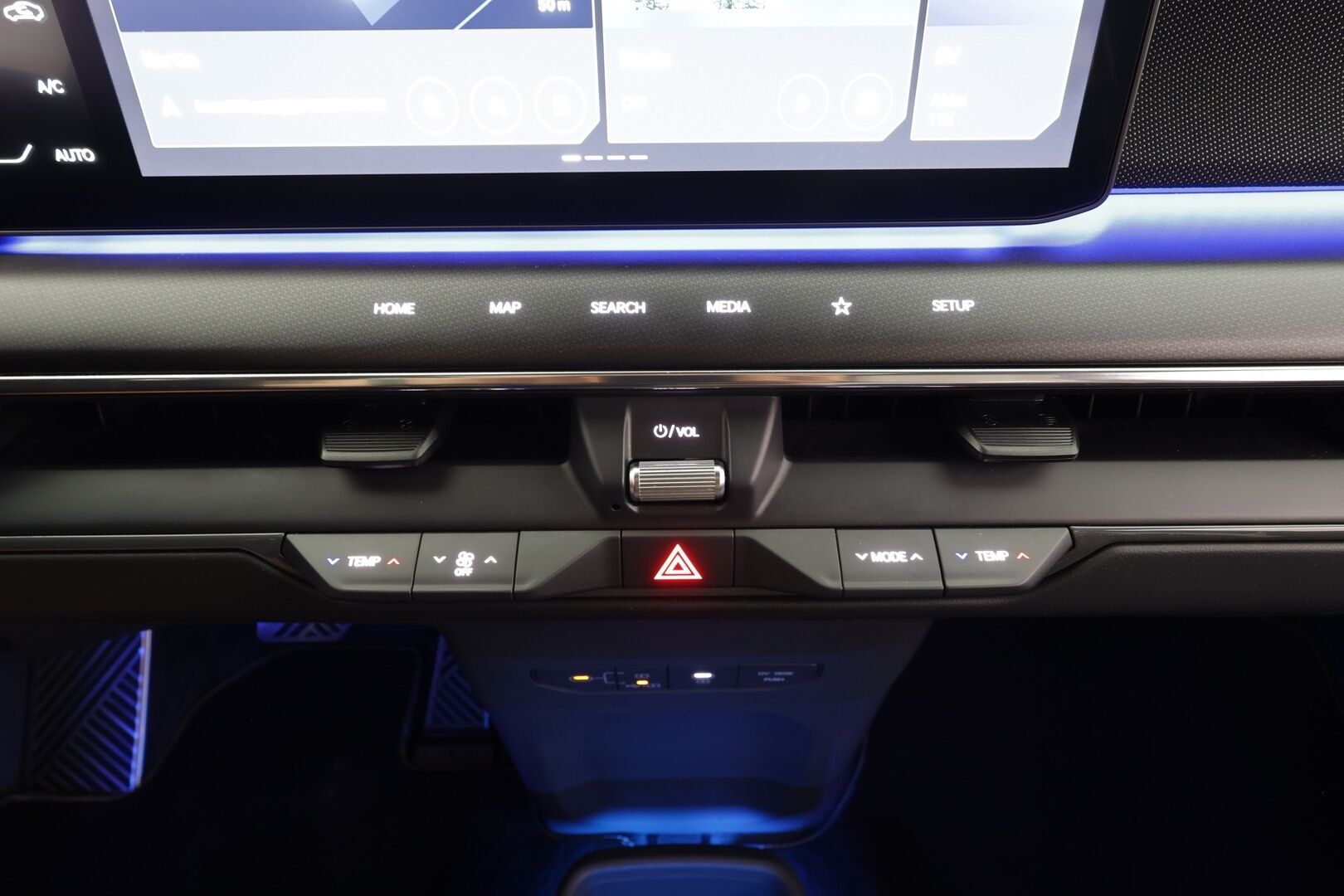 KIA EV9 2024 GT-Line AWD 99,8kWh 384hv 7P - | ACC | ILP | HUD | 360° | Meridian | Ilm. relax nahat | Matrix | Hieronta | Panorama | Muistipenkki | HDA | CTA | BSM | Lämm. ratti | Keyless | ALV | 