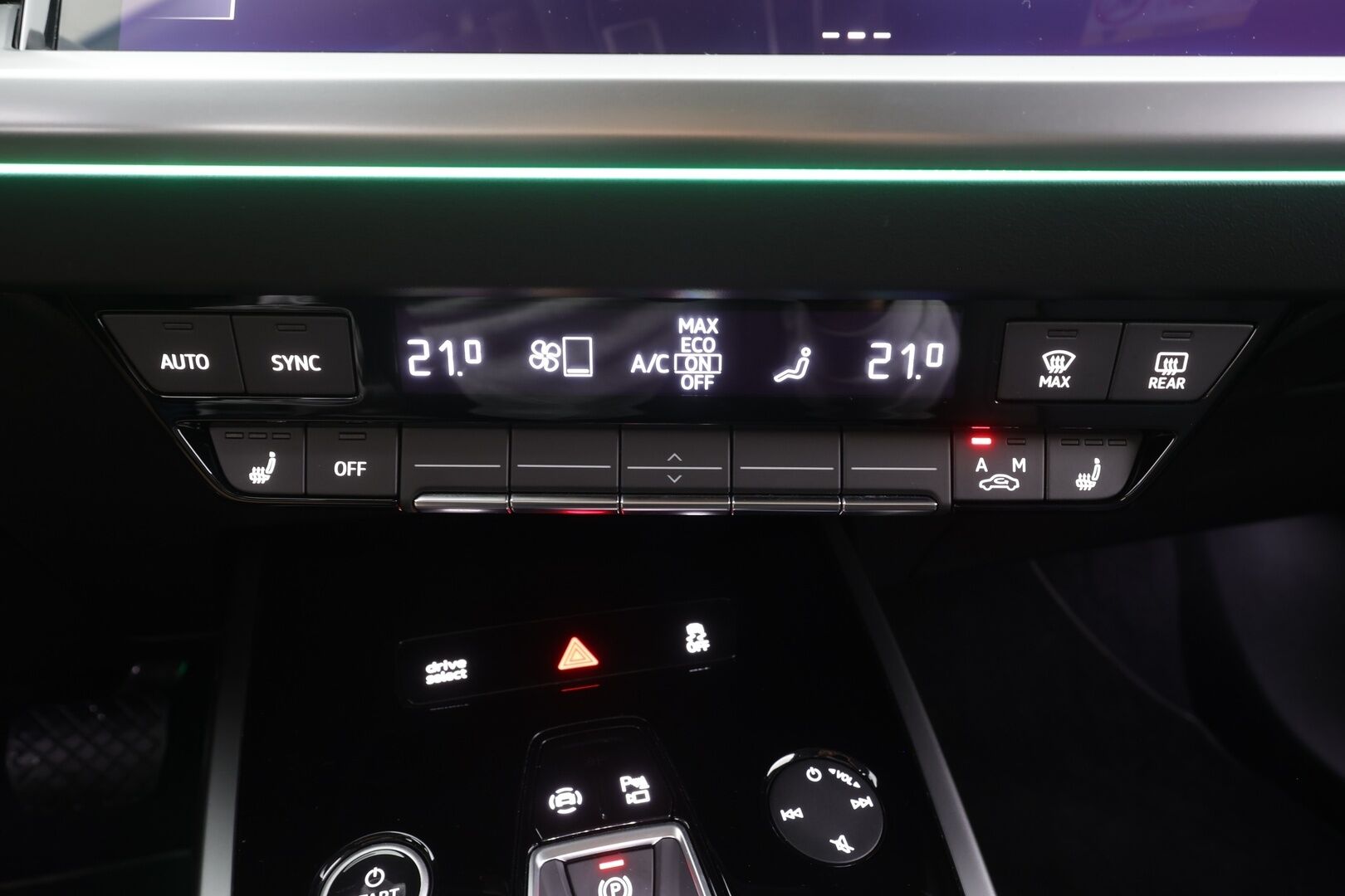 AUDI Q4 E-TRON 2023 40 Sportback S-line - | ACC | ILP | Matrix | Koukku | Sporttipenkit | P.kamera | Ambient | Audi sound system | Sähk. takaluukku |
