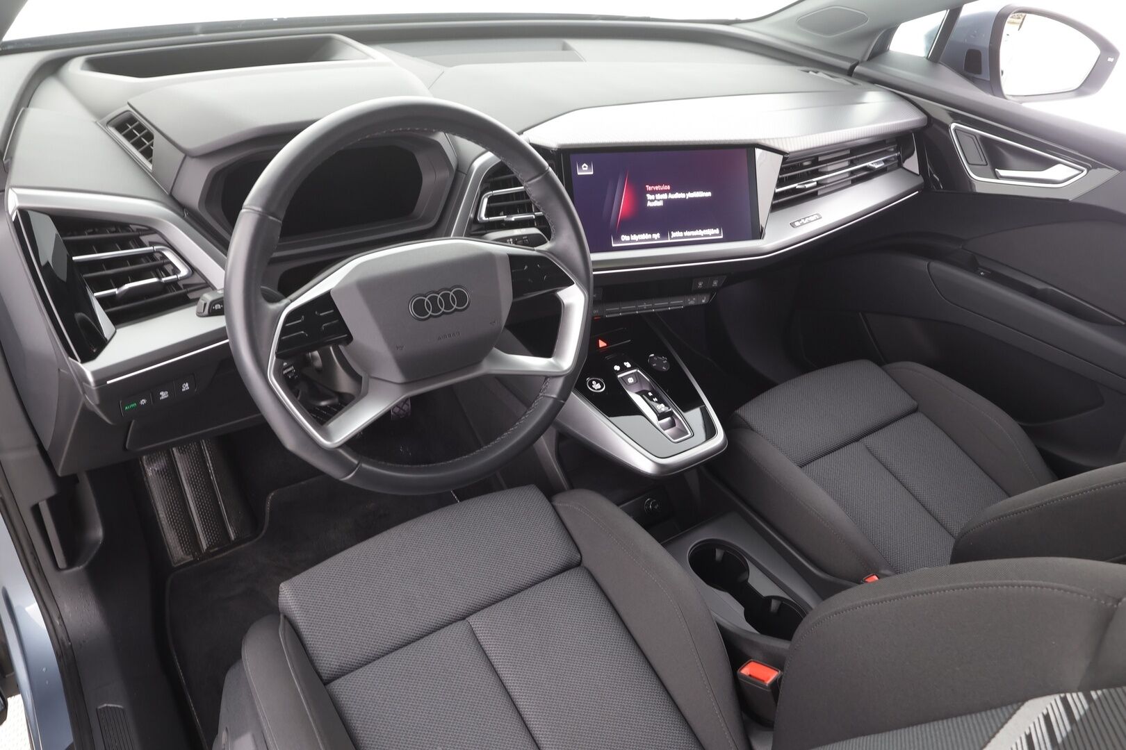 AUDI Q4 E-TRON 2023 40 Sportback S-line - | ACC | ILP | Matrix | Koukku | Sporttipenkit | P.kamera | Ambient | Audi sound system | Sähk. takaluukku |