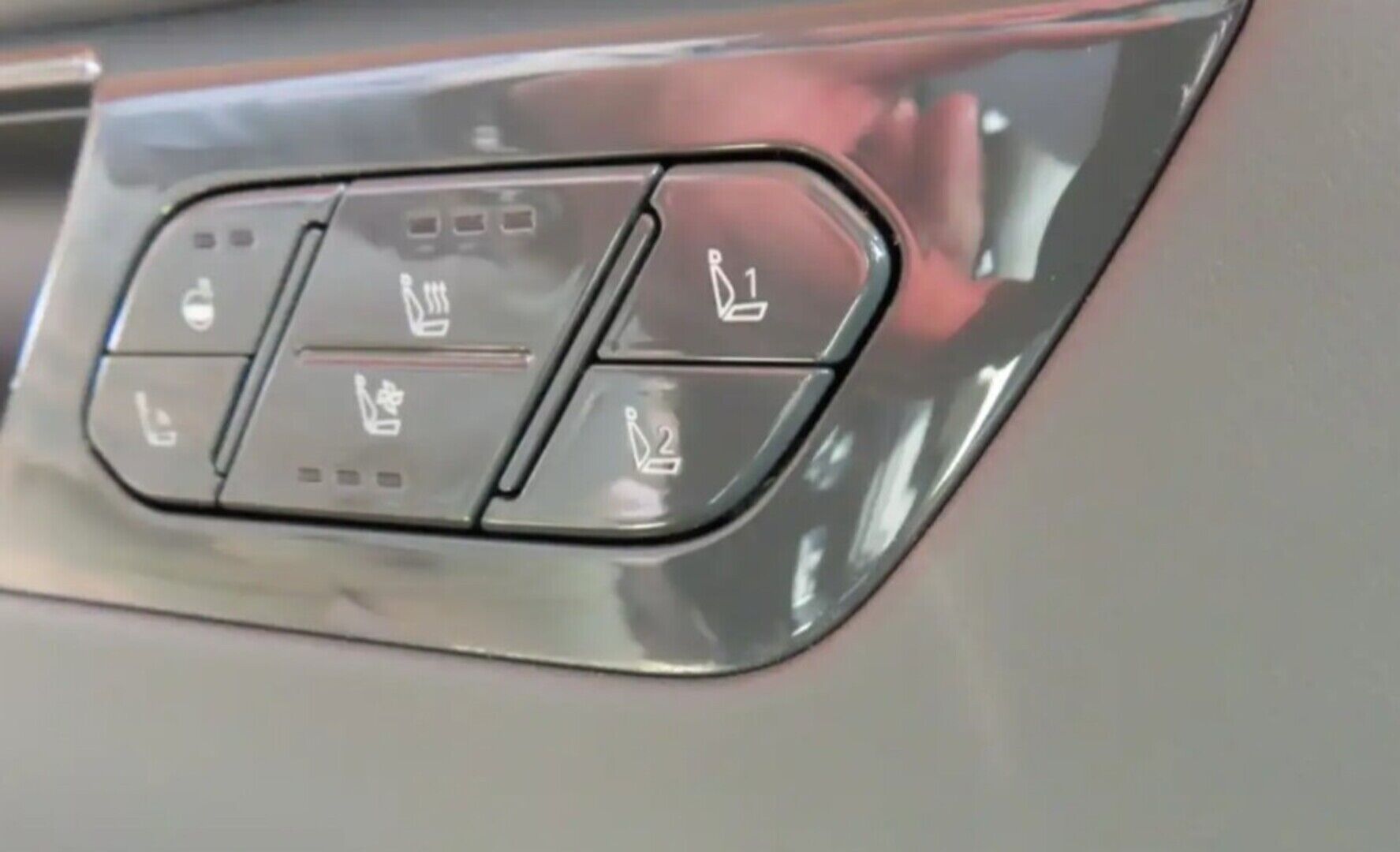 KIA EV9 2024 GT Line Launch Edition AWD 7-Paikkainen / Koukku / TULOSSA! // - 2,99 % KORKOTARJOUS TÄHÄN AUTOON - 