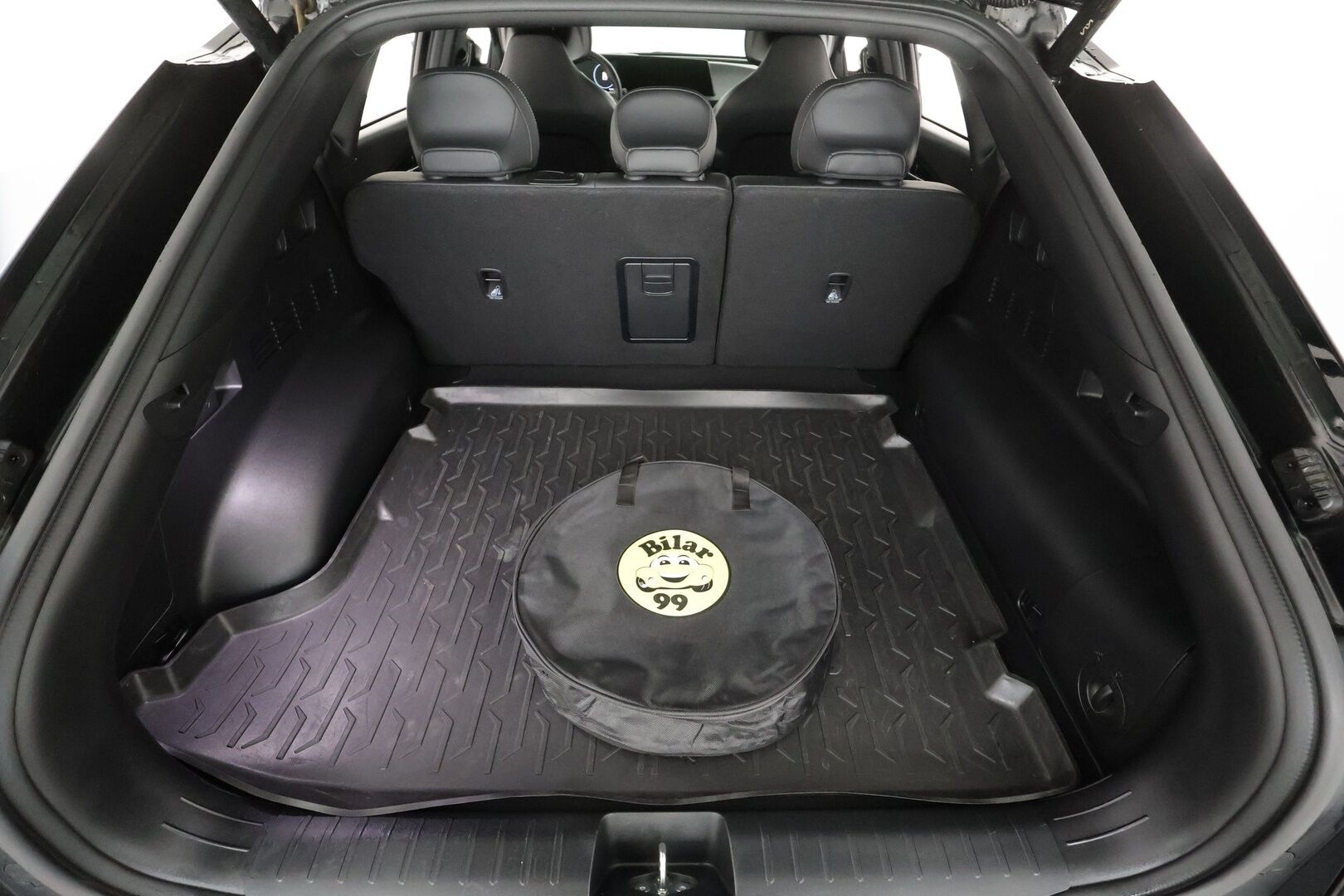 KIA EV6 2024 GT-Line AWD 77 kWh 325hv * ACC / HUD / Muistipenkki / ILP / 360° / Puolinahat / Ilmastoidut penkit / Navi * - Akku kuntotarkastettu SoH 98,7% / Kahdet renkaat aluvanteilla