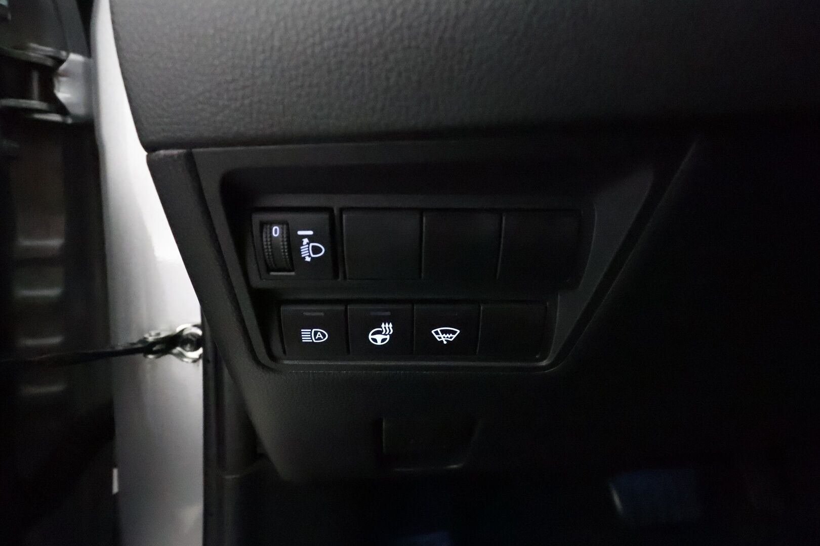 TOYOTA YARIS CROSS 2022 1,5 Hybrid AWD-i Adventure **Adapt.vakkari / P.kamera / KeylessGo / Puolinahat / LED** - Näyttävä hyvillä varusteilla oleva 1.omisteinen neliveto Yaris!