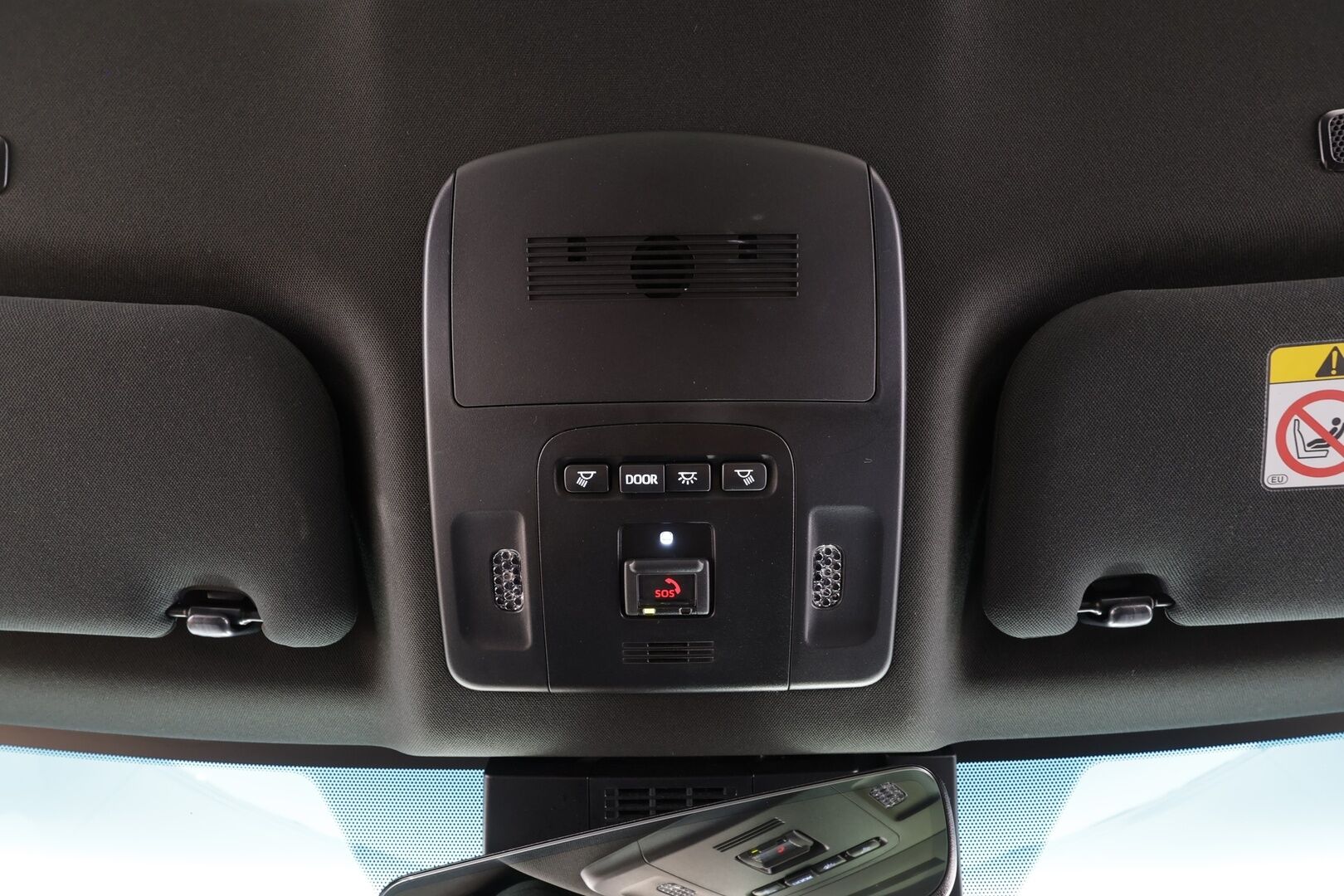TOYOTA CAMRY 2025 Style - | ACC | Nahkaverhoilu | Sähköpenkki | P.kamera ja tutkat | LDA | BSM | PDA | Keyless | LED | Aut. pitkät | Navi | Lämm. ratti | Lämm. tuulilasi | 