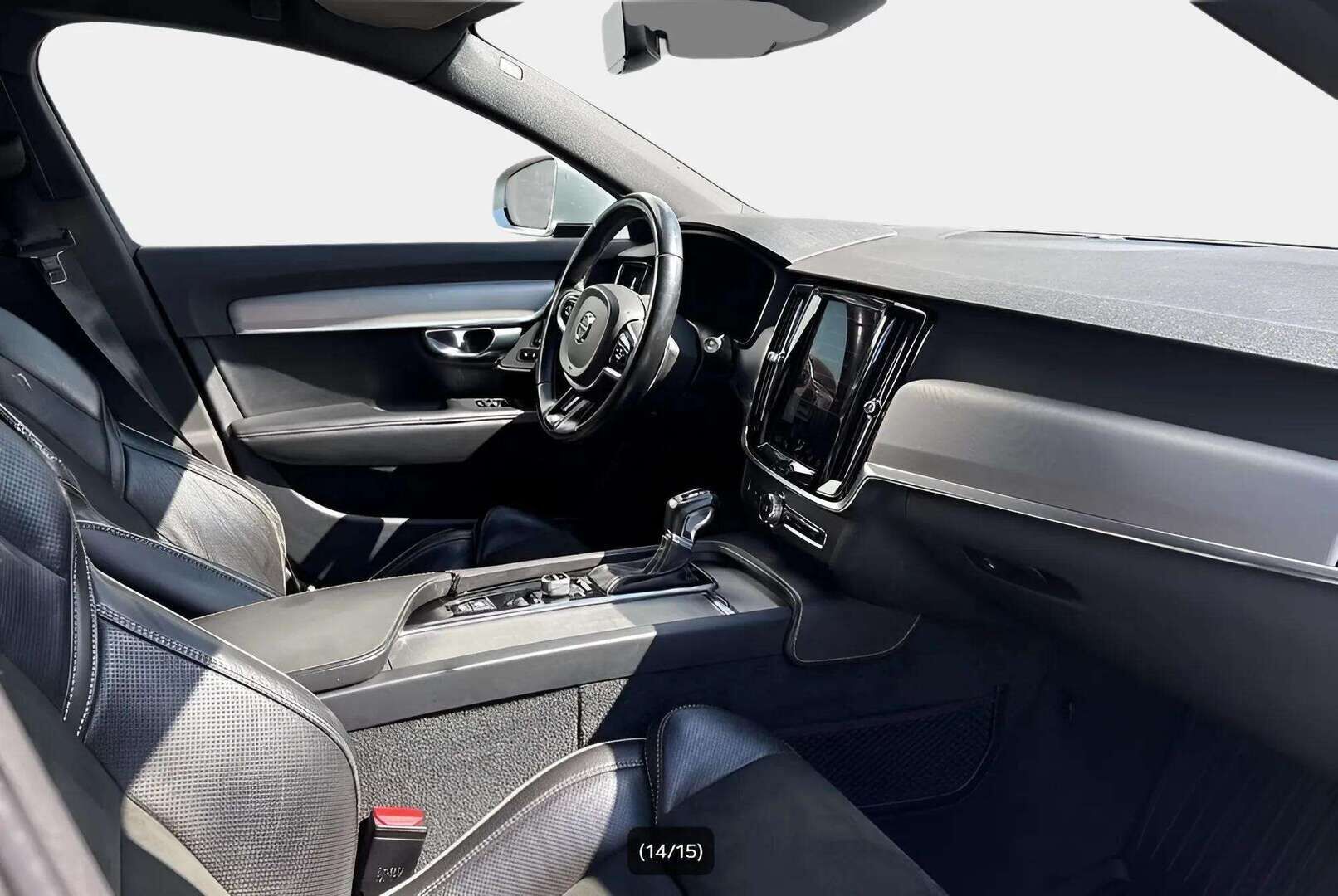 Volvo V90 2017 T5 R-Design - | ACC | Koukku | Webasto | Muistipenkki | Nahka-alcantara | BLIS |Pilot Assist | Full-LED Active | P.kamera | Apple & Android | Digimittari | 
