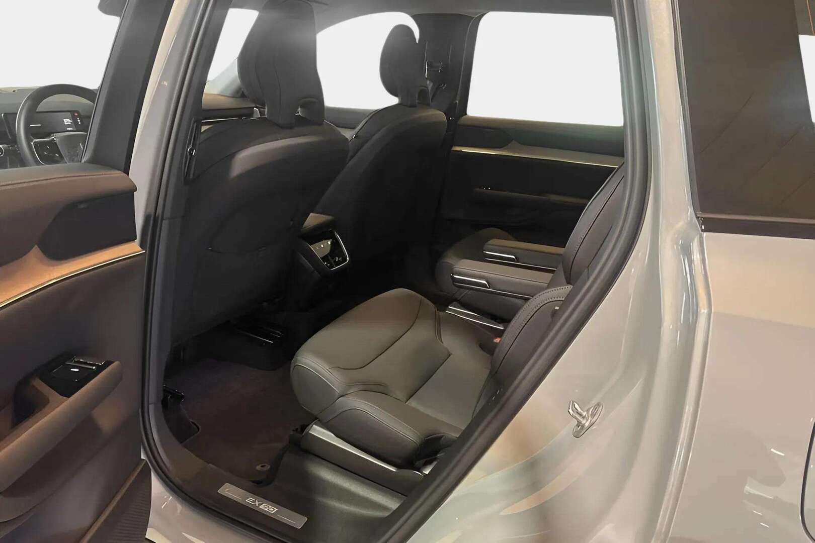 Volvo EX90 2025 Twin Plus 6-Paikkainen - Ennakkomyynnissä! 6-paikkainen! | ACC | 360 kamera | HUD | ILP | Pilot Assist 