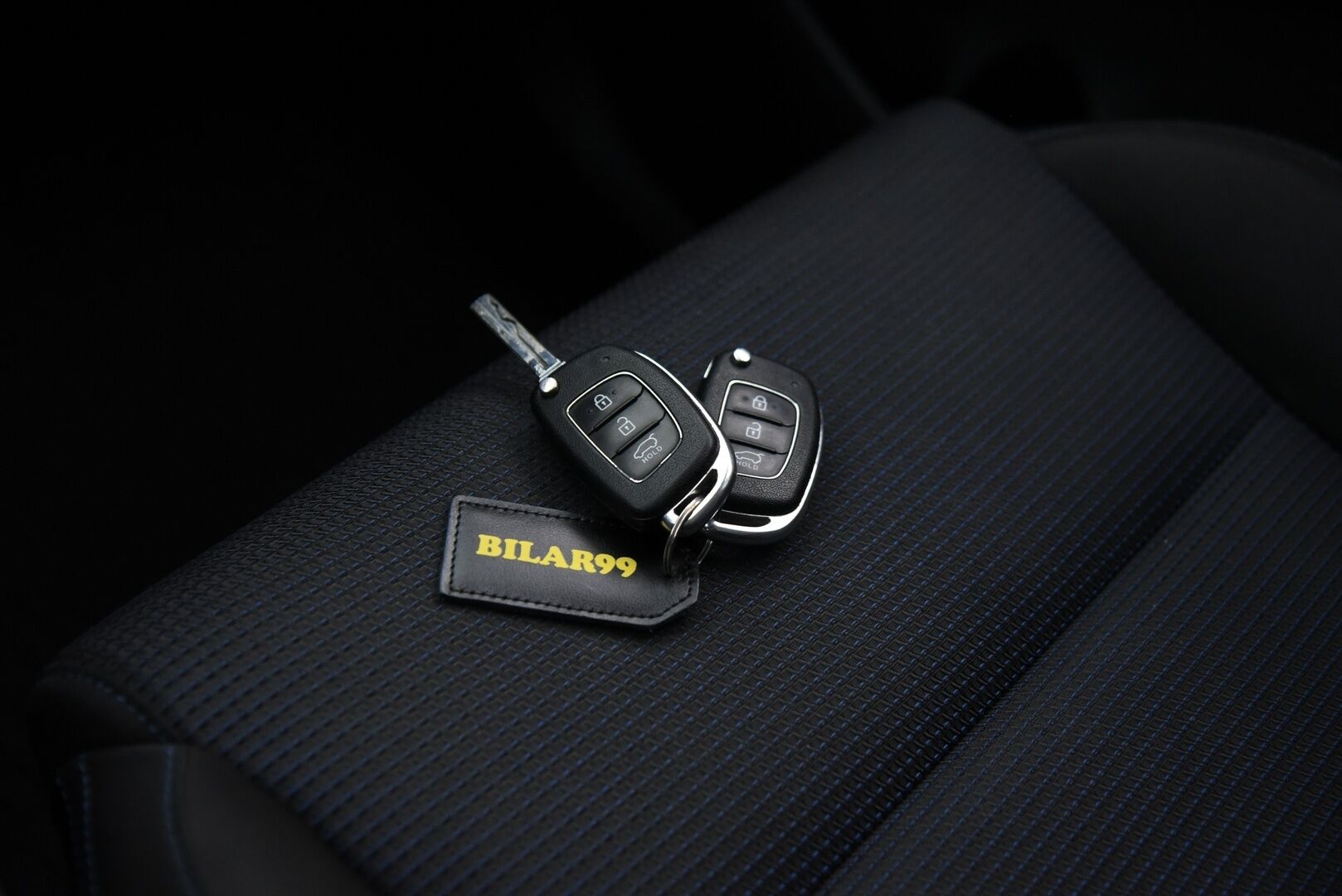 Hyundai Tucson 2016 1,6 6MT ISG Comfort / Vetokoukku / P-Kamera / Vakkari / Lämm. Ohjauspyörä - Erinomainen huoltohistoria! / 2x renkaat aluvanteilla - HULLUT JOULUT KORKOTARJOUS 2,49% 