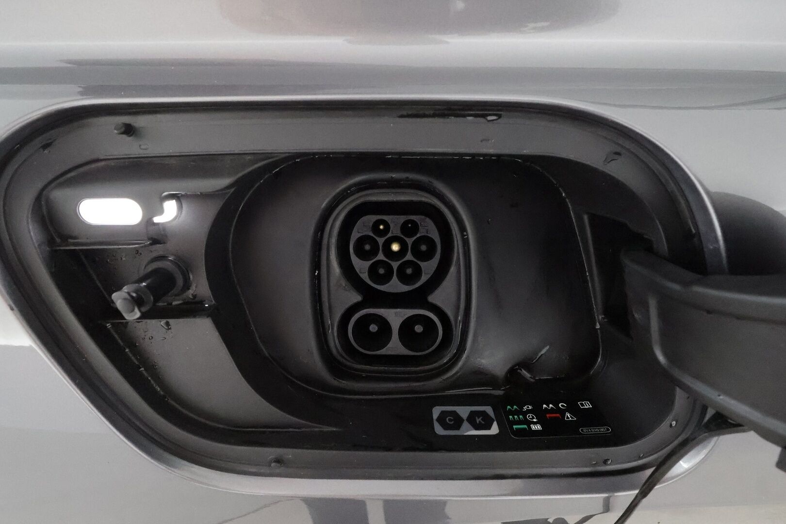 AUDI Q4 E-TRON 2022 Sportback e-tron 50 quattro **HUD / Adapt.vakkari / Lämpöpumppu / Panoraama / Sporttipenkit / Matrix LED / P.kamera** - 3,99 % KORKOTARJOUS TÄHÄN AUTOON - Akku kuntotarkastettu!