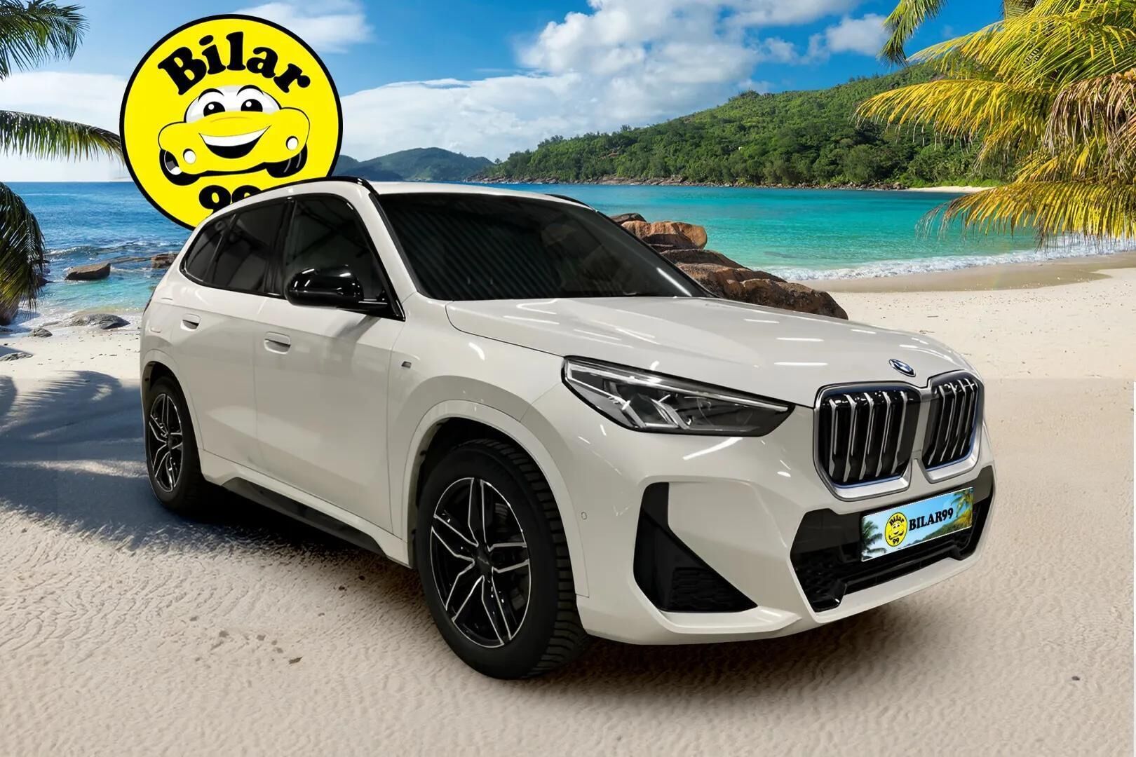 BMW IX1 2023 U11 30 xDrive M Sport * H&K / Muistipenkki hieronnalla / Adapt.Alusta / P.kamera / Koukku / Puolinahat / Navi / LED * - Kahdet renkaat aluvanteilla / Merkkihuollettu