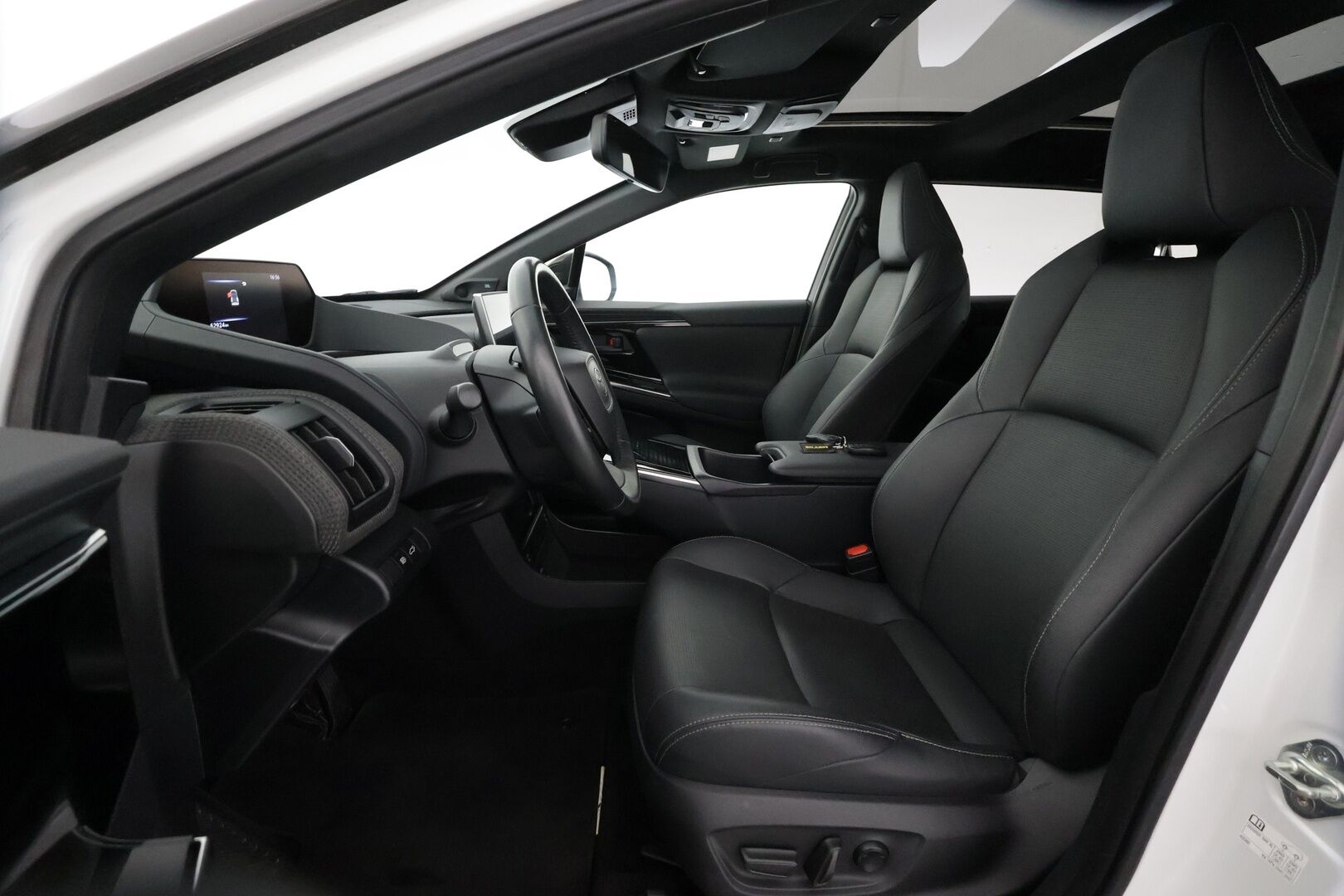 Toyota bZ4X 2023 Premium AWD Tulossa!!! - 11kw lataus! /ACC / P.kamera / JBL / Keinonahka verhoilu / Panorama / Two-tone 