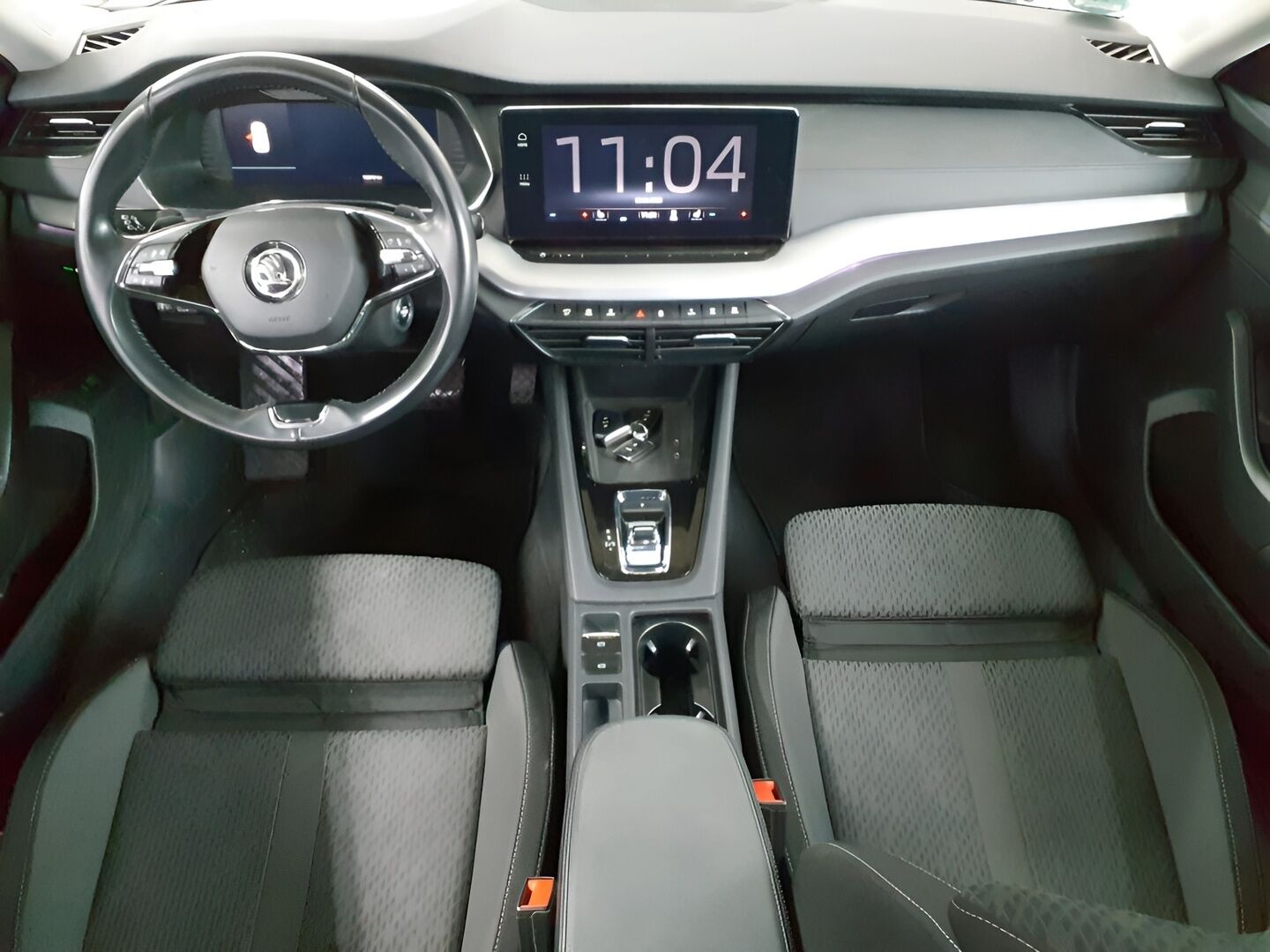 SKODA OCTAVIA 2023 Combi Ambition 2.0 TDI 110kW / ACC / Webasto / Digimittari / Matrix-LED / Keyless / Sähkökontti / Vetokoukku