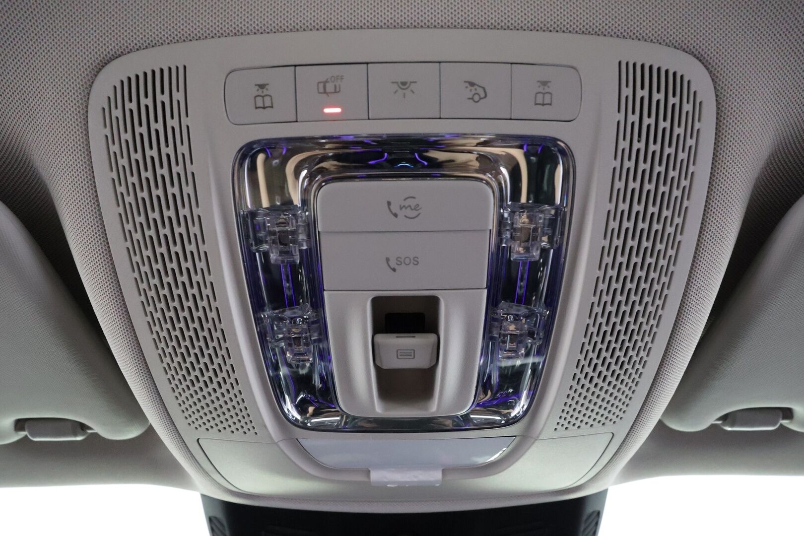 Mercedes-Benz EQB 2023 300 4MATIC Business - | Distronic+ | Lisälämmitin | Widescreen | HUD | Panorama | High Perofmance LED | Burmester | Puolinahat | Keyless | Apple&Android |