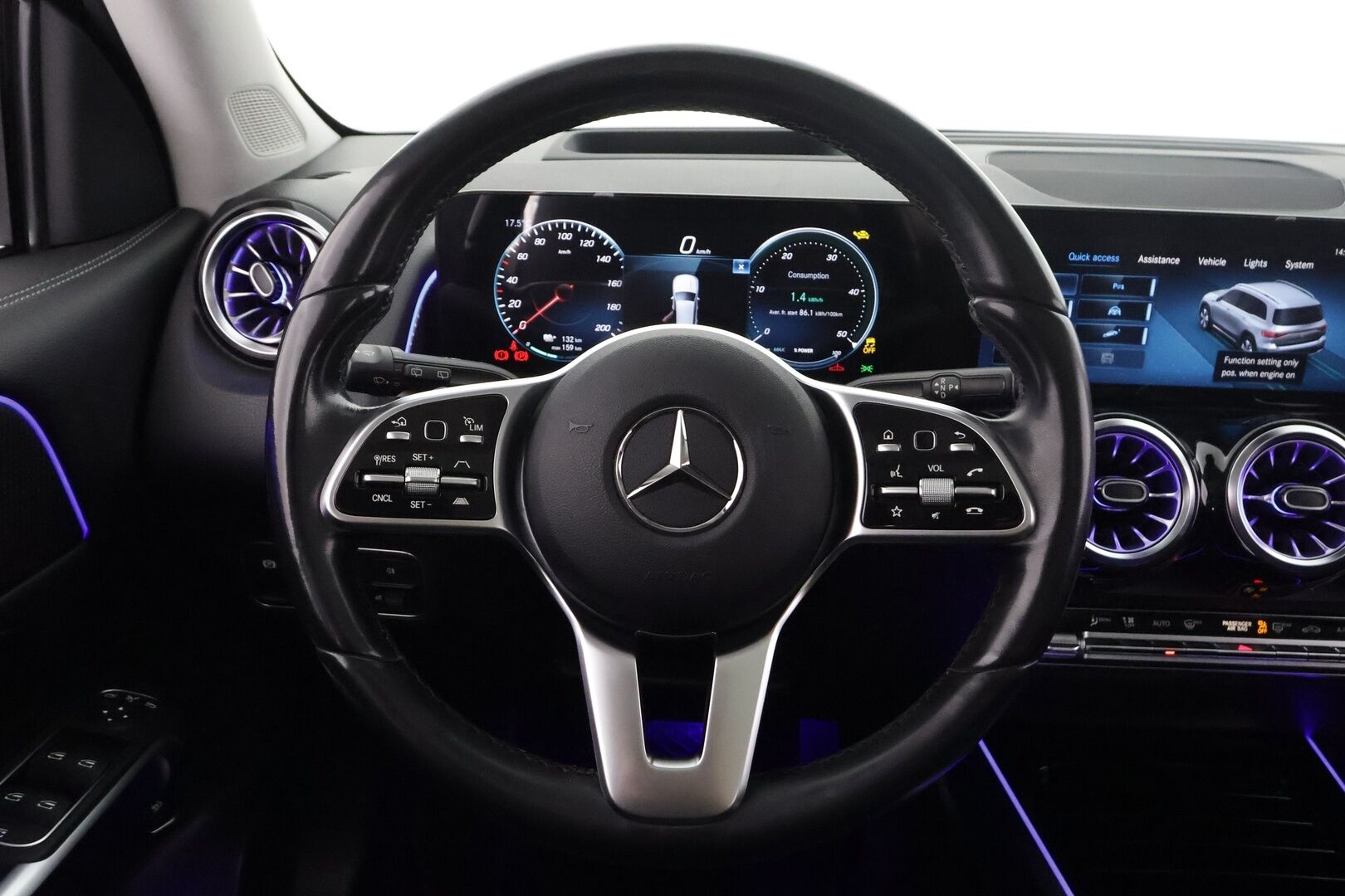 Mercedes-Benz EQB 2023 300 4MATIC Business - | Distronic+ | Lisälämmitin | Widescreen | HUD | Panorama | High Perofmance LED | Burmester | Puolinahat | Keyless | Apple&Android |