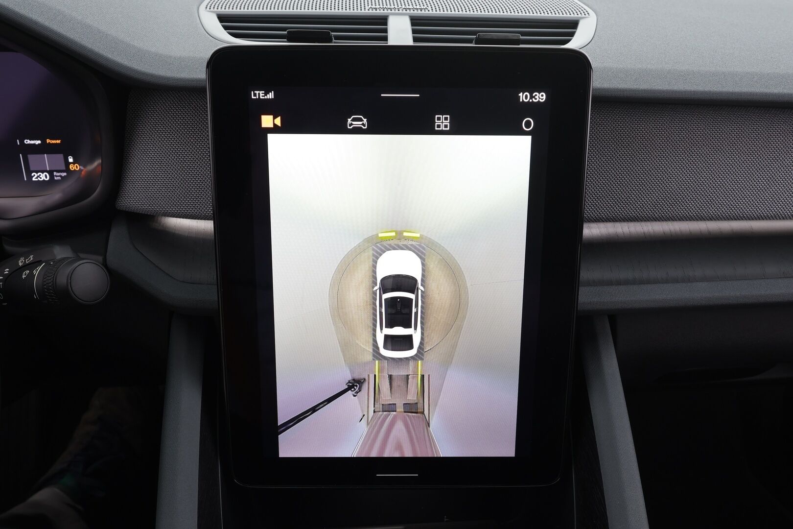 POLESTAR 2 2023 Performance * ACC / ILP / 360° / H&K / Muistipenkki / Lasikatto / LED / Navi * - Merkkihuollettu / Akku kuntotarkastettu SoH 95,2% - Osta nyt, maksa vasta ensi vuonna