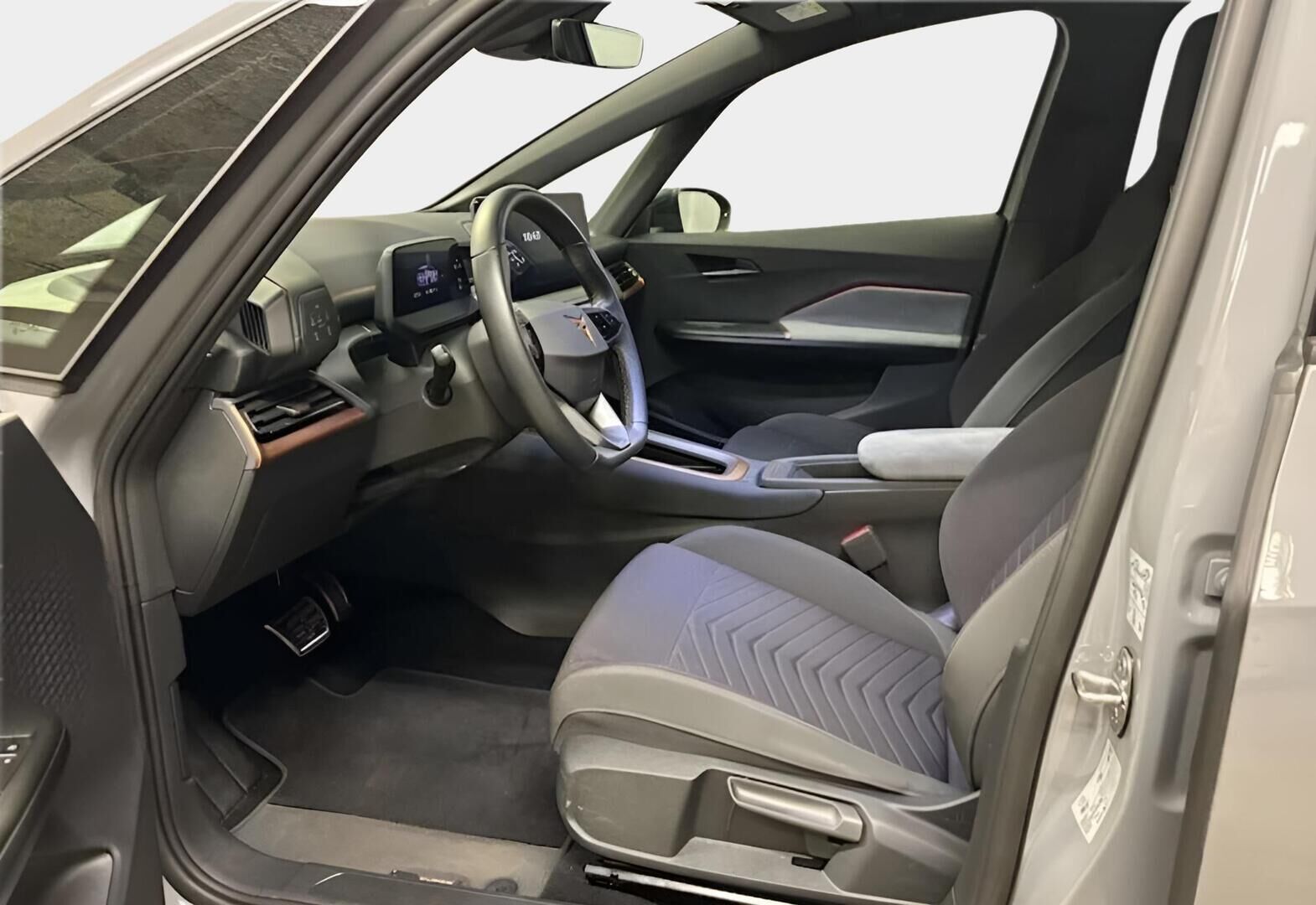 CUPRA BORN 2022 150 kW 58 kWh / ACC / Lämpöpumppu / Peruutuskamera  / TULOSSA