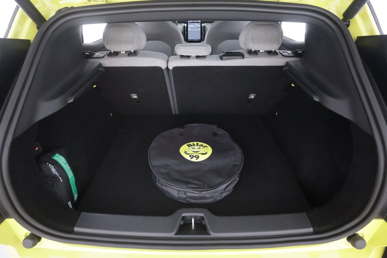 Volvo EX30 2025 Twin Performance Ultra - | ACC | ILP | Koukku | 360° | Harman/Kardon | Lasikatto | Muistipenkki | Sähköpenkit | Pilot Assist | BLIS | Keyless | Ambient | Merkkihuollot |