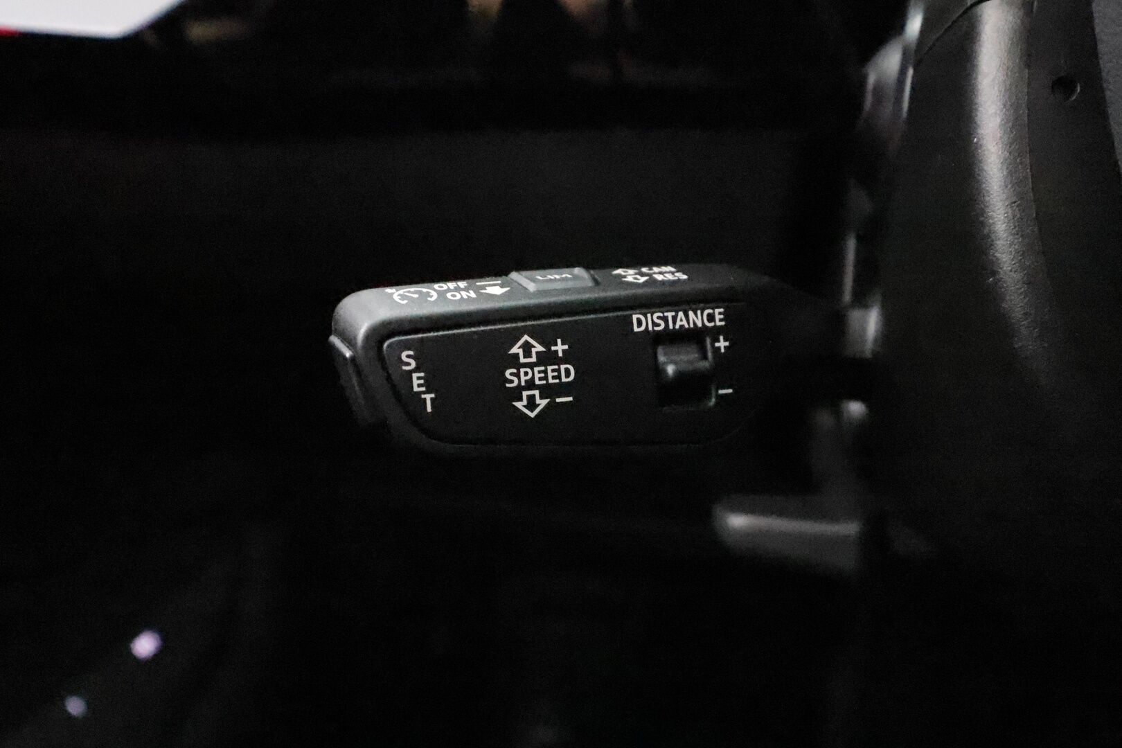 AUDI Q8 E-TRON 2024 55 Quattro  - | ACC | Lisälämmitin | Koukku | Matrix-LED | B&O | Panorama | Muistipenkki | Ilma-alusta | 360-Kamera | Merkkihuollettu | Kahdet renkaat |