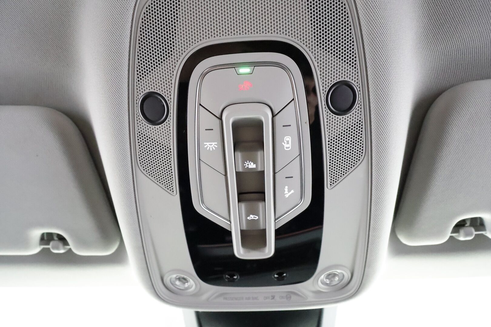 AUDI Q8 E-TRON 2024 55 Quattro  - | ACC | Lisälämmitin | Koukku | Matrix-LED | B&O | Panorama | Muistipenkki | Ilma-alusta | 360-Kamera | Merkkihuollettu | Kahdet renkaat |