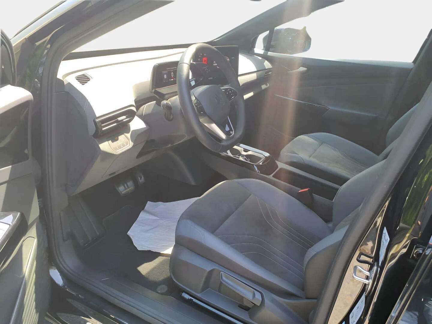 VOLKSWAGEN ID.5 2023 Pro Performance 150kW - | ACC | ILP | LED | Puolinahat | P.Kamera | Digimittaristo | Keyless | Apple&Android | Merkkihuollettu | Kahdet Renkaat |