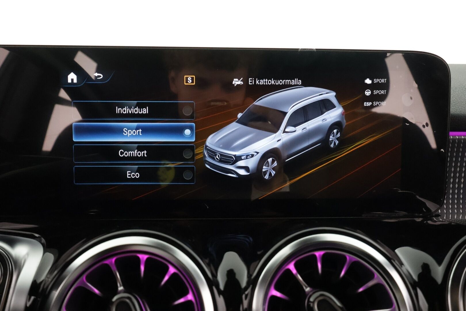 MERCEDES-BENZ EQB 2023 300 4Matic  - | Distronic | ILP | Widescreen | Ambient Light | Lane Assist | BSM | Navi | P.kamera ja tutkat | 2x renkaat aluin | Merkkihuollot | ALV | 