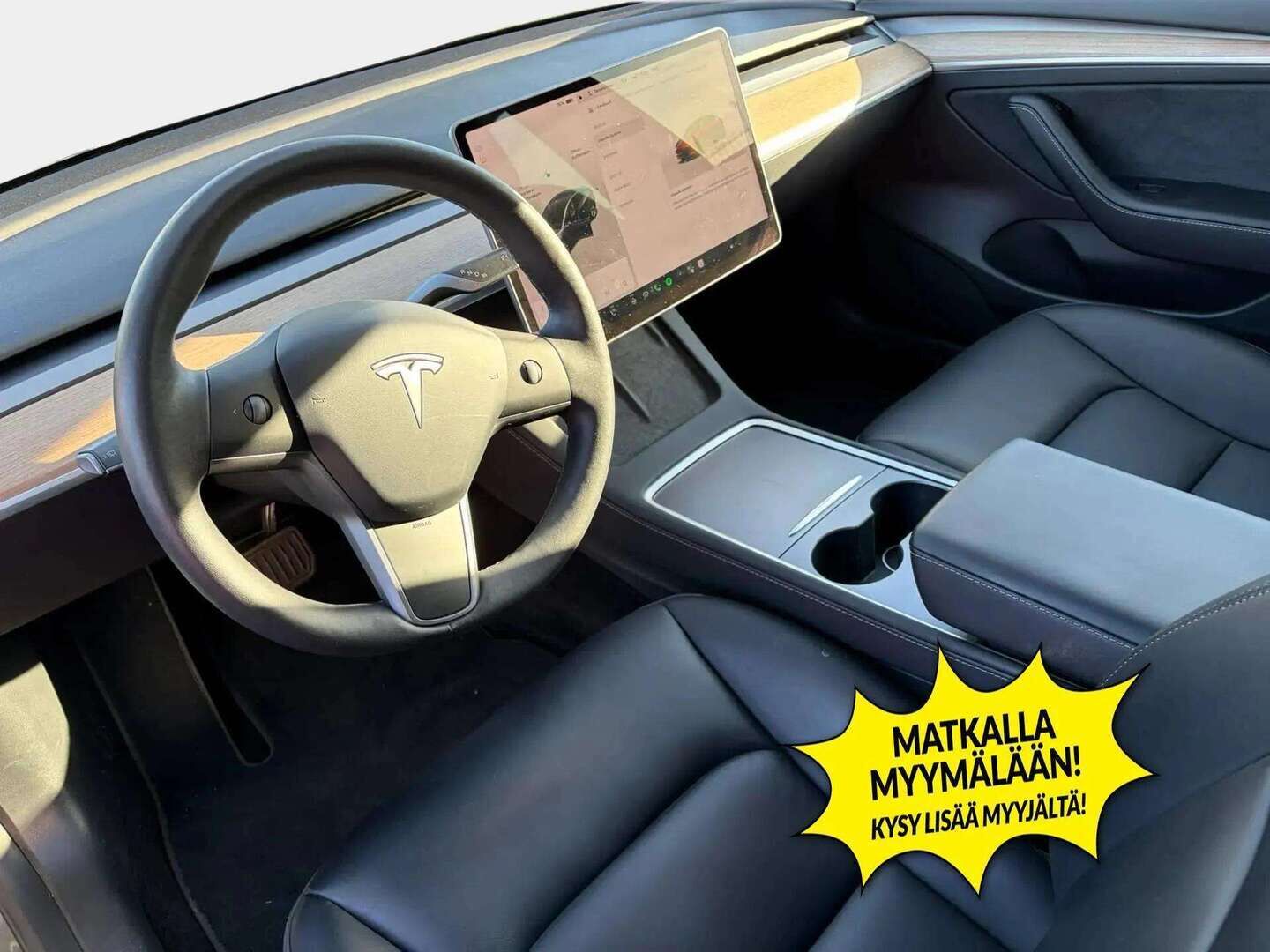 Tesla Model 3 2023 Standard Range Plus - | ACC | ILP | Ryzen | 2x alut | Matrix-LED | Lasikatto | Sähkönahat | Muistipenkki | P.kamera | Lämm. ratti | Autosteer | Keyless | 