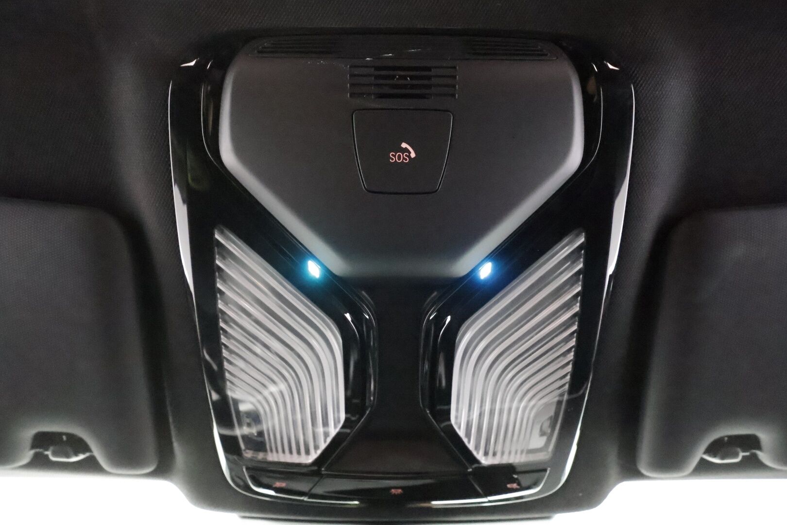 BMW i4 2023 eDrive35 Charged Plus - | ACC | Lisälämmitin | Koukku | H/K | HUD | widescreen | Muistipenkki | 360-Kamera | LED | Sporttipenkit | Ratinlämmitys | Comfort access | Kahdet Renkaat |