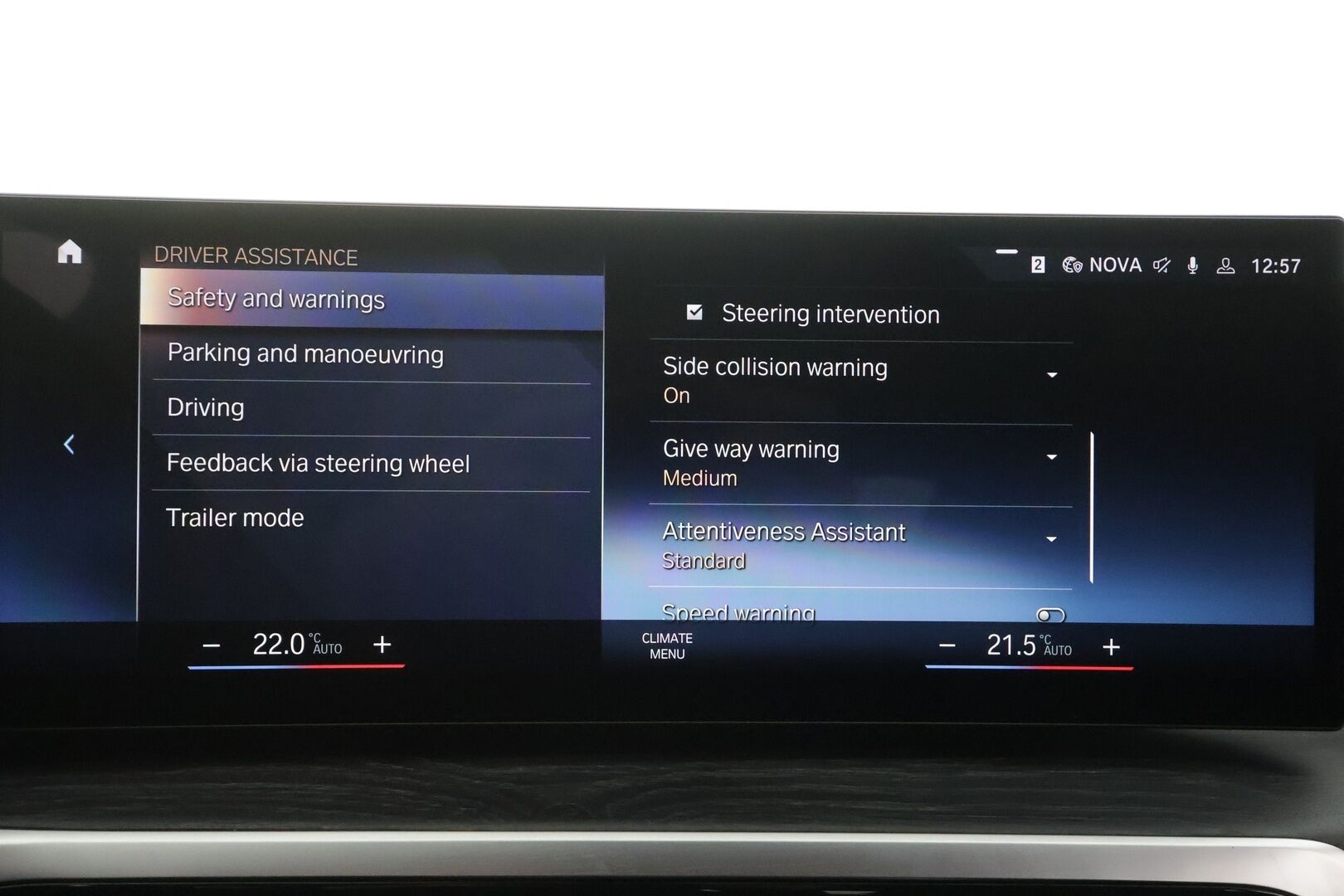 BMW i4 2023 eDrive35 Charged Plus - | ACC | Lisälämmitin | Koukku | H/K | HUD | widescreen | Muistipenkki | 360-Kamera | LED | Sporttipenkit | Ratinlämmitys | Comfort access | Kahdet Renkaat |