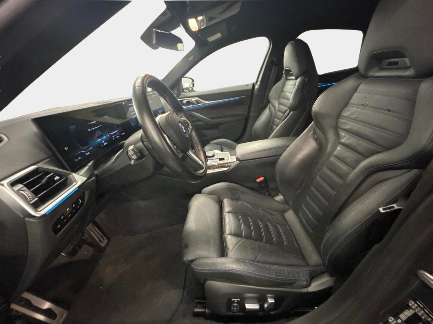 BMW I4 M50 2022 Charged / ACC / H/K / 360°-kamera / M-penkit muistilla / Laser-valot / Comfort access