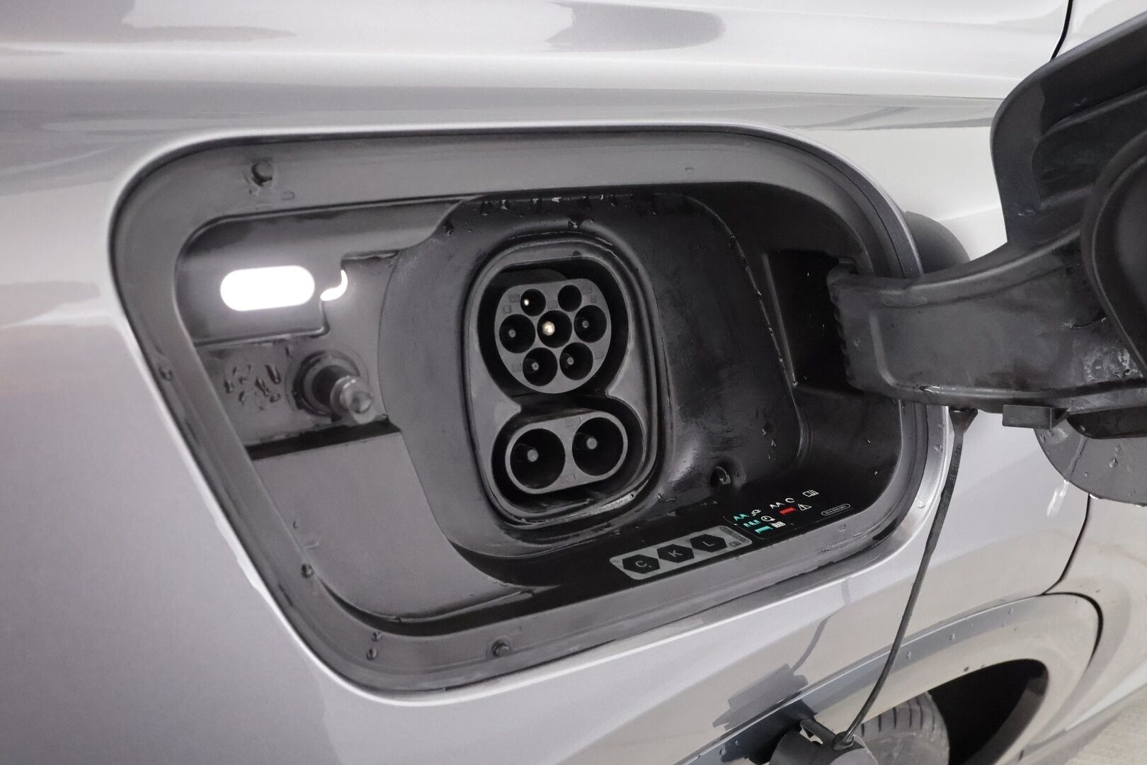Audi Q4 e-tron 2022 50 e-tron quattro Sportback - | 2x S-Line | ACC | ILP | Koukku | SONOS | Matrix | Ambient light | Puolinahat | P.kamera | Sporttipenkit | Side Assist | Navi | Sähk. takaluukku |